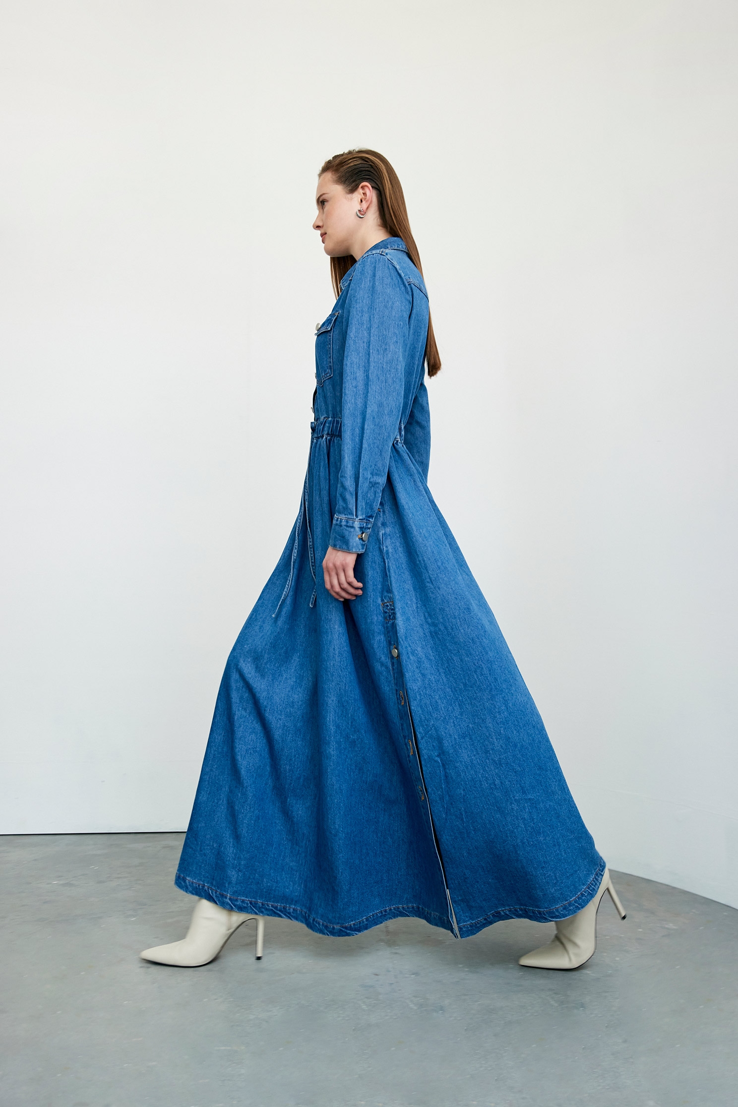 Drawstring Denim Maxi Dress | iROO Online Shop | Dress Up Your Daily Look