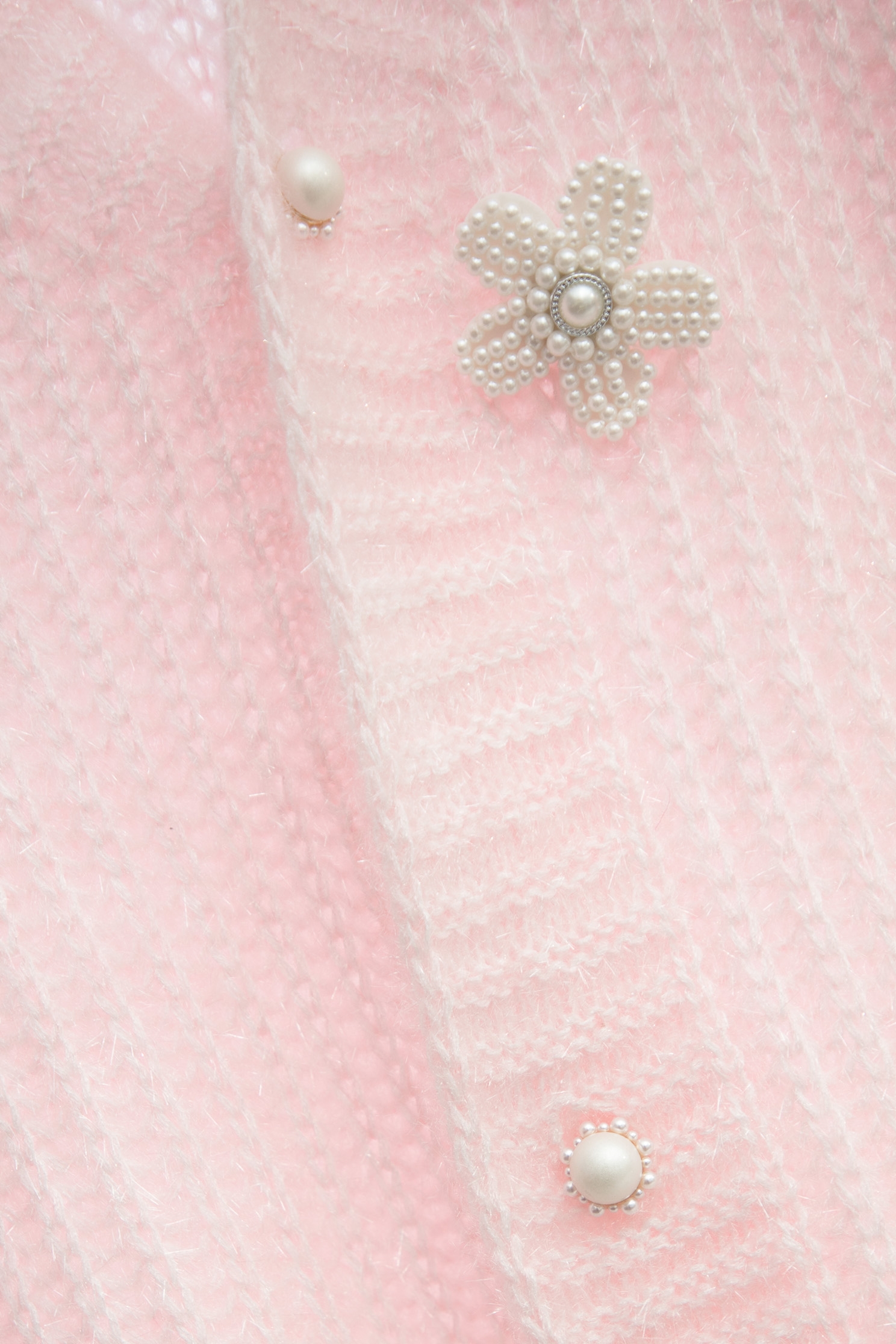 Oversize Pink Knit Cardigan With Floral Brooch AccessoryOversize Pink Knit Cardigan With Floral Brooch Accessory,pearl,Season (AW) Look,Cardigans,Knitted,Knitted coats