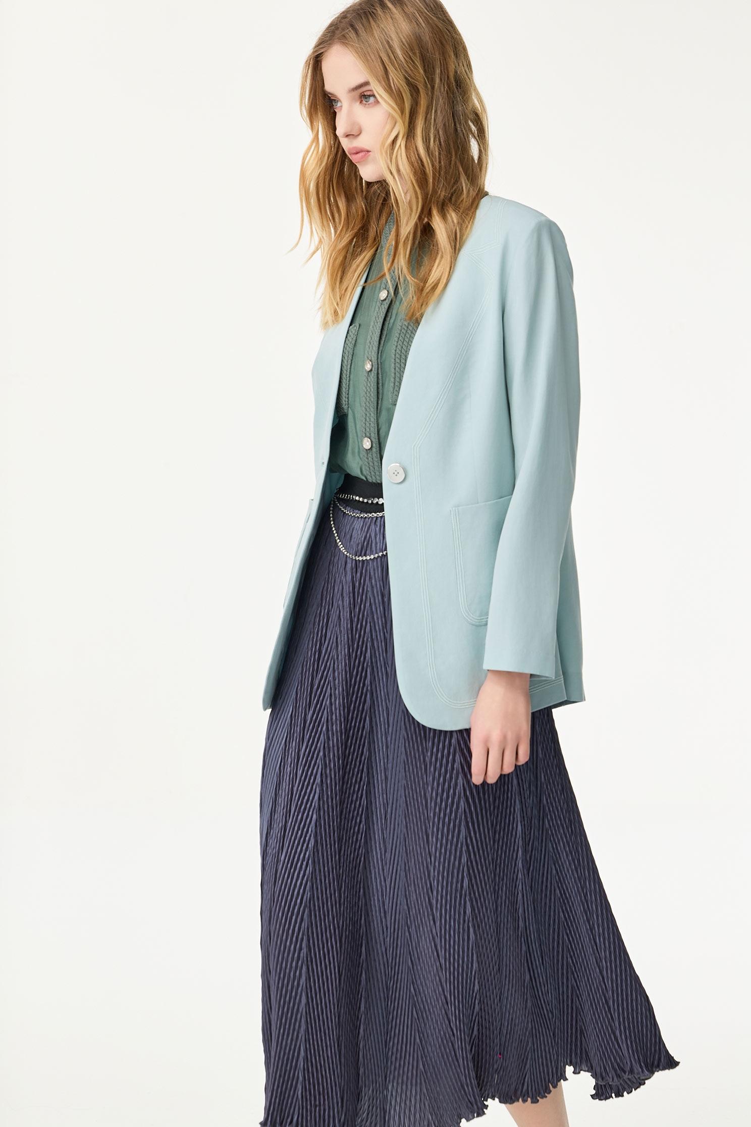 V-neck Mid Length Linen BlazerV-neck Mid Length Linen Blazer,Office Looks,Outerwear,Season (SS) Look,co-ord sets,Embroidered,Blazers,Urban Fashion