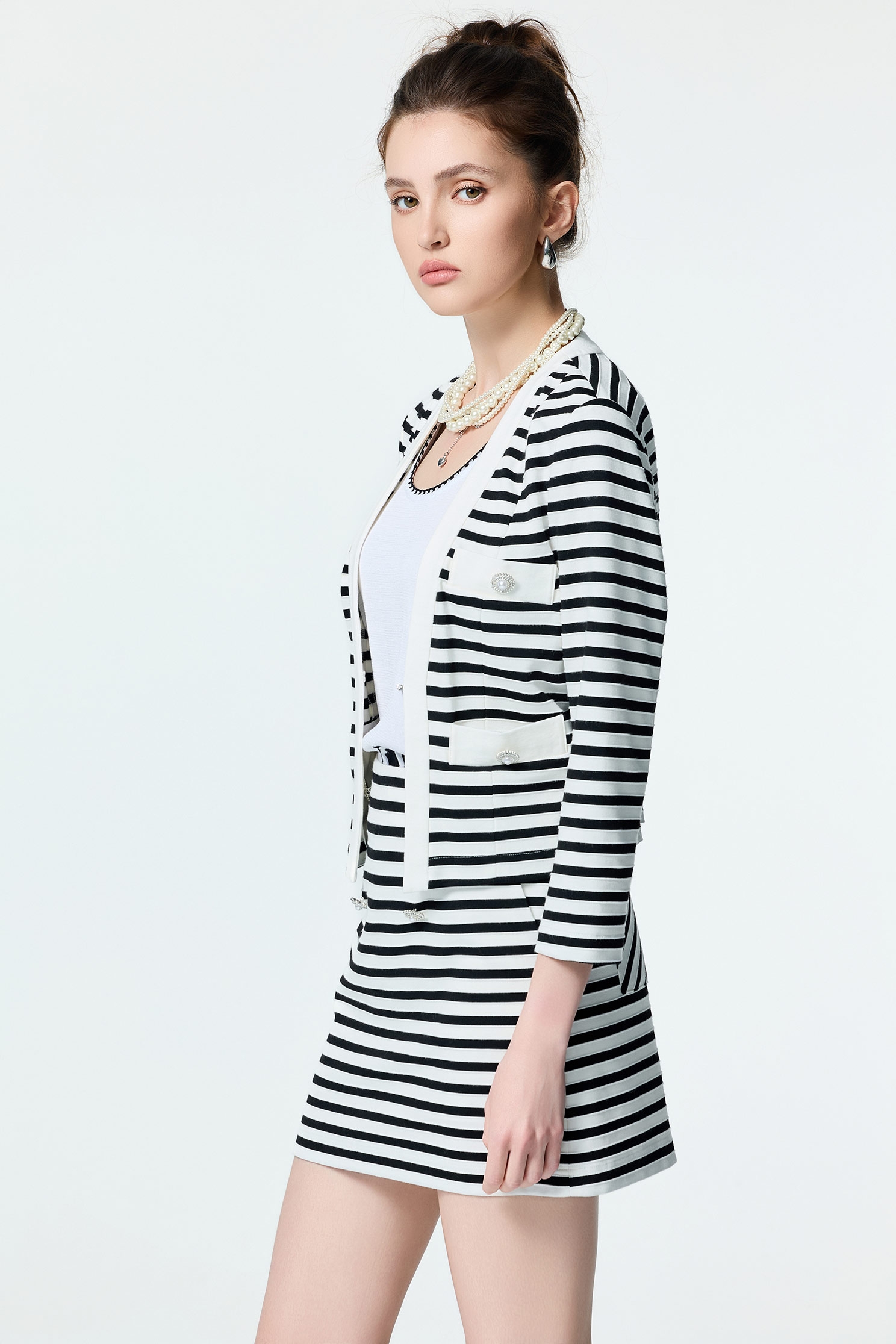 Black White Stripe V-neck JacketBlack White Stripe V-neck Jacket,Jackets,Outerwear,Season (SS) Look,pearl,Back To Classic,Back To B/W