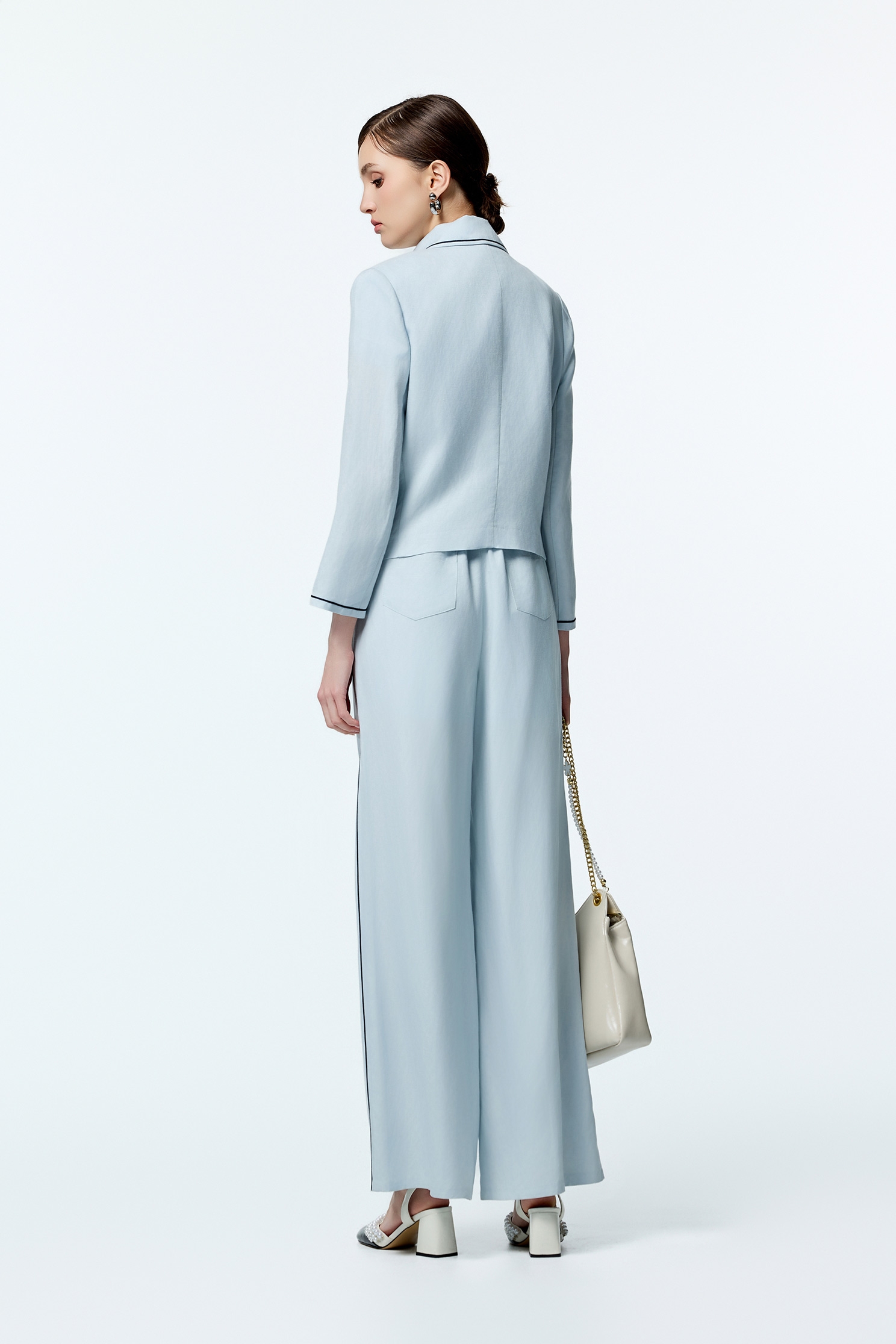 R Logo Light Blue BlazerR Logo Light Blue Blazer,Office Looks,Embroidered,Outerwear,co-ord sets,Season (AW) Look,bows,Blazers,Long sleeve outerwear