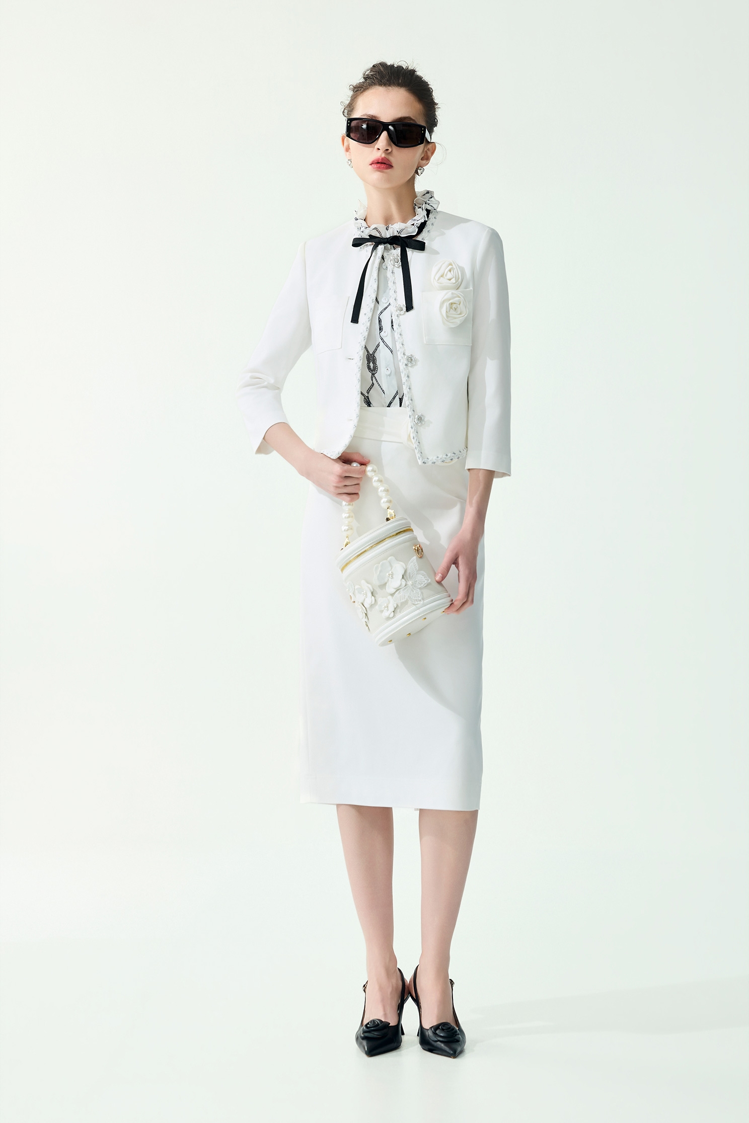Rose Detail White JacketRose Detail White Jacket,Jackets,Outerwear,Season (SS) Look,White outerwear