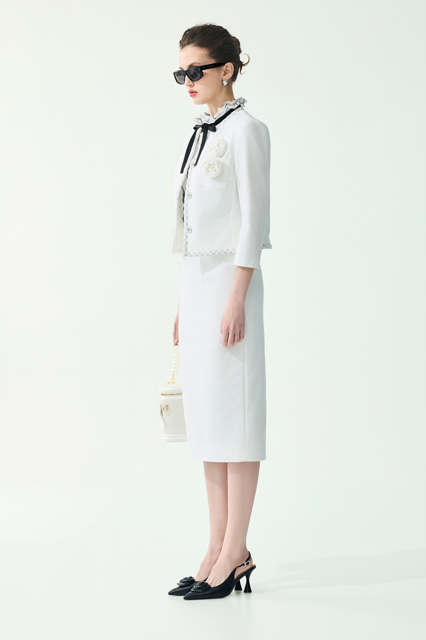 Rose Detail White JacketRose Detail White Jacket,Jackets,Outerwear,Season (SS) Look,White outerwear