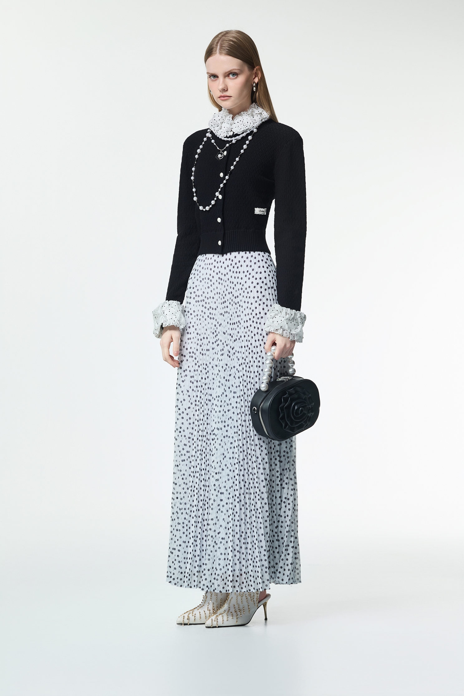 Contrast Ruffle Detail Knit CardiganContrast Ruffle Detail Knit Cardigan,Office Looks,Outerwear,dotcollection,pearl,Season (AW) Look,Valentine,Blouses,Knitted,Knitted coats,Knitted tops