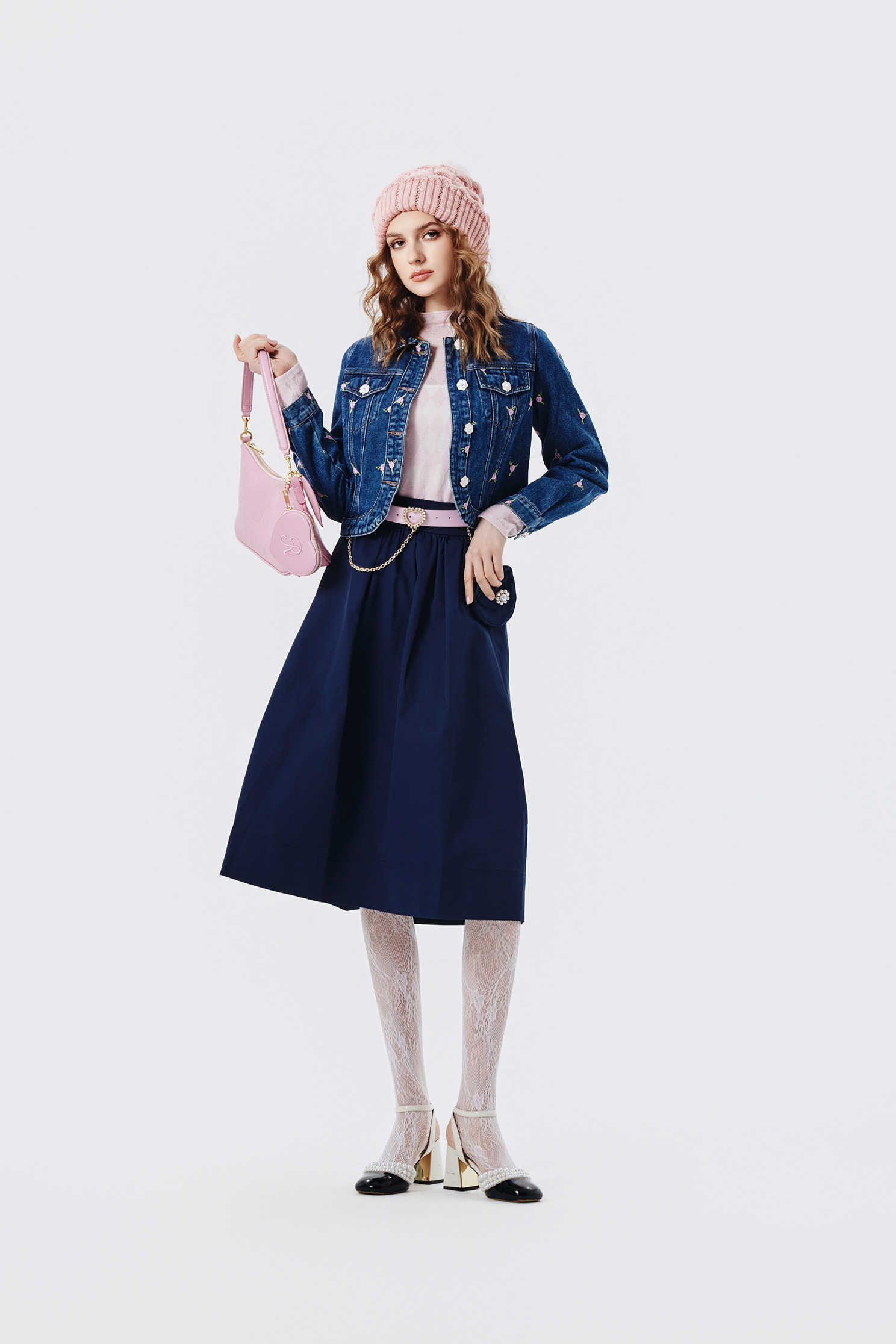 Rose Embroidery Denim JacketRose Embroidery Denim Jacket,Jackets,Embroidered,Outerwear,Denim,Denim Jackets,Season (AW) Look
