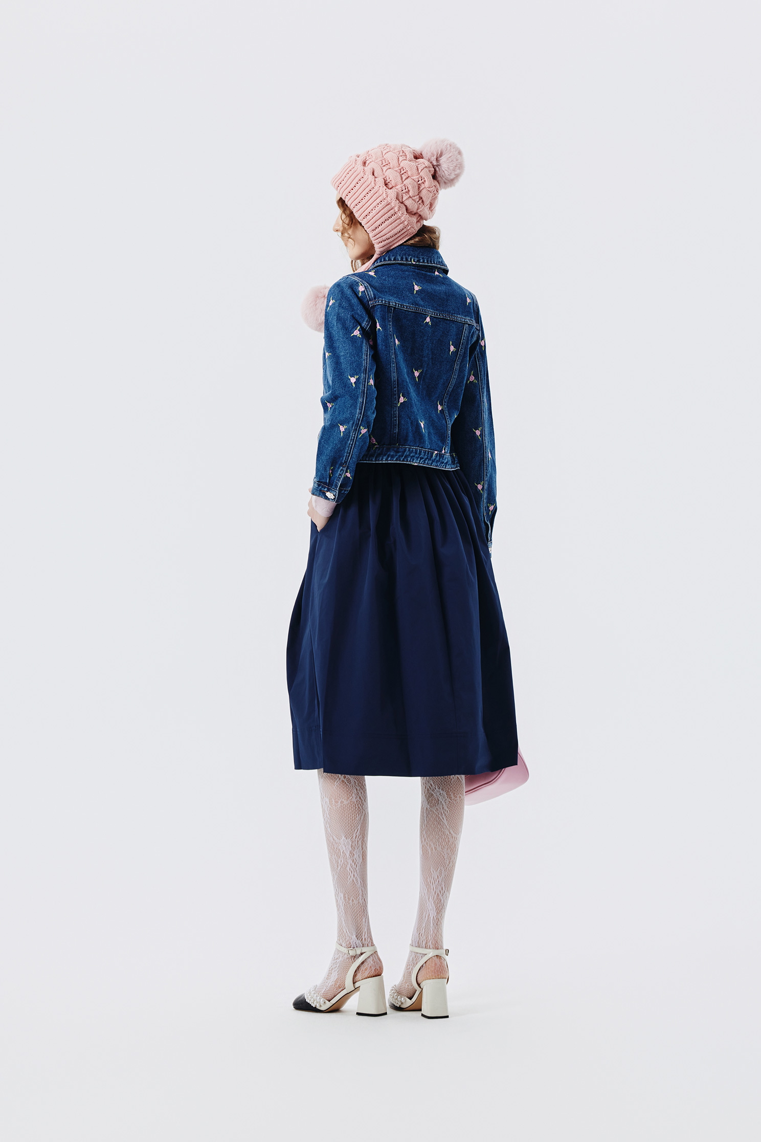 Rose Embroidery Denim JacketRose Embroidery Denim Jacket,Jackets,Embroidered,Outerwear,Denim,Denim Jackets,Season (AW) Look