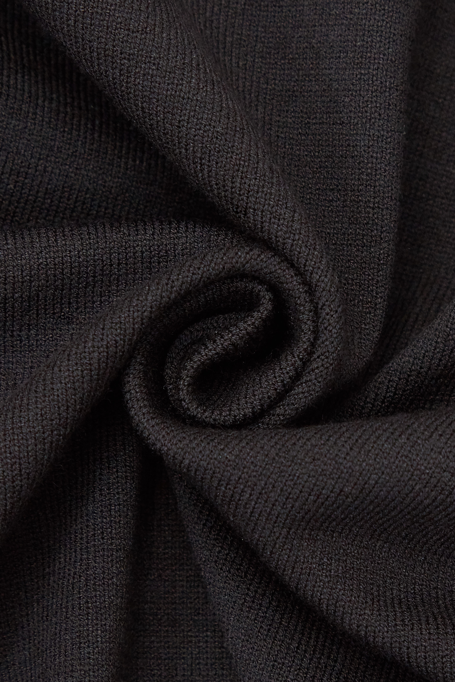 R Logo Classic Knit TopR Logo Classic Knit Top,Tops,Season (SS) Look,Knitted,Knitted coats