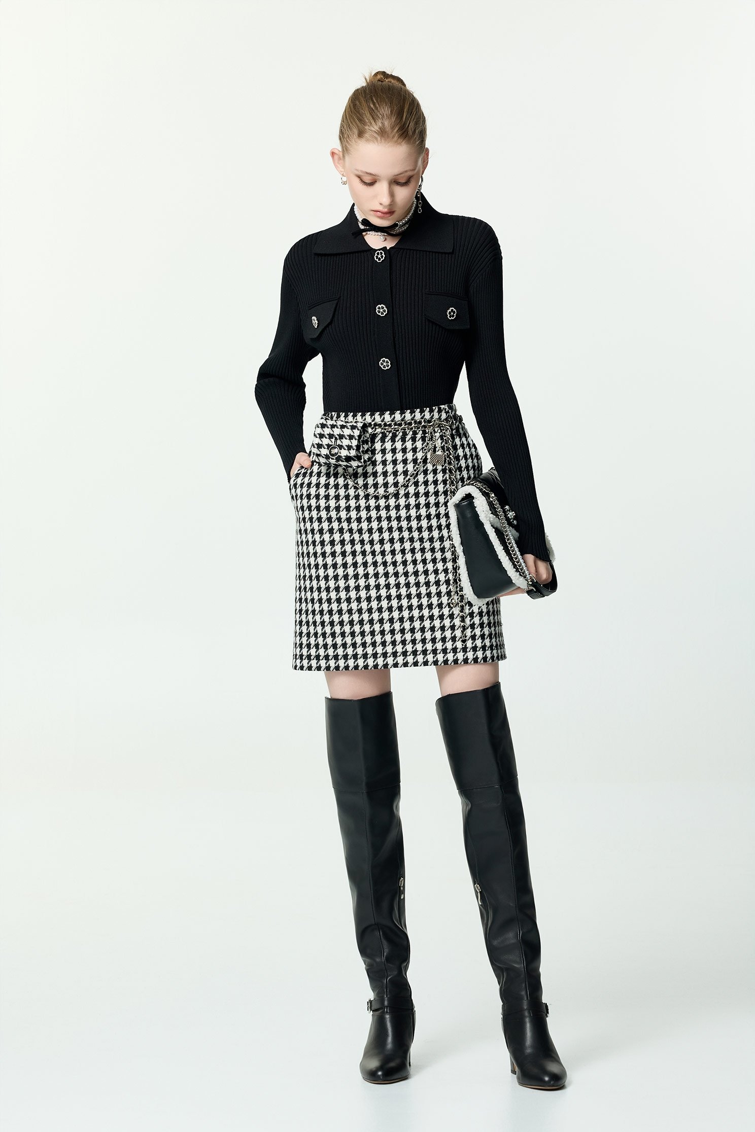 Floral Button Long Sleeve Knit CardiganFloral Button Long Sleeve Knit Cardigan,Jackets,Outerwear,Season (AW) Look,Knitted,Knitted coats,Black outerwear