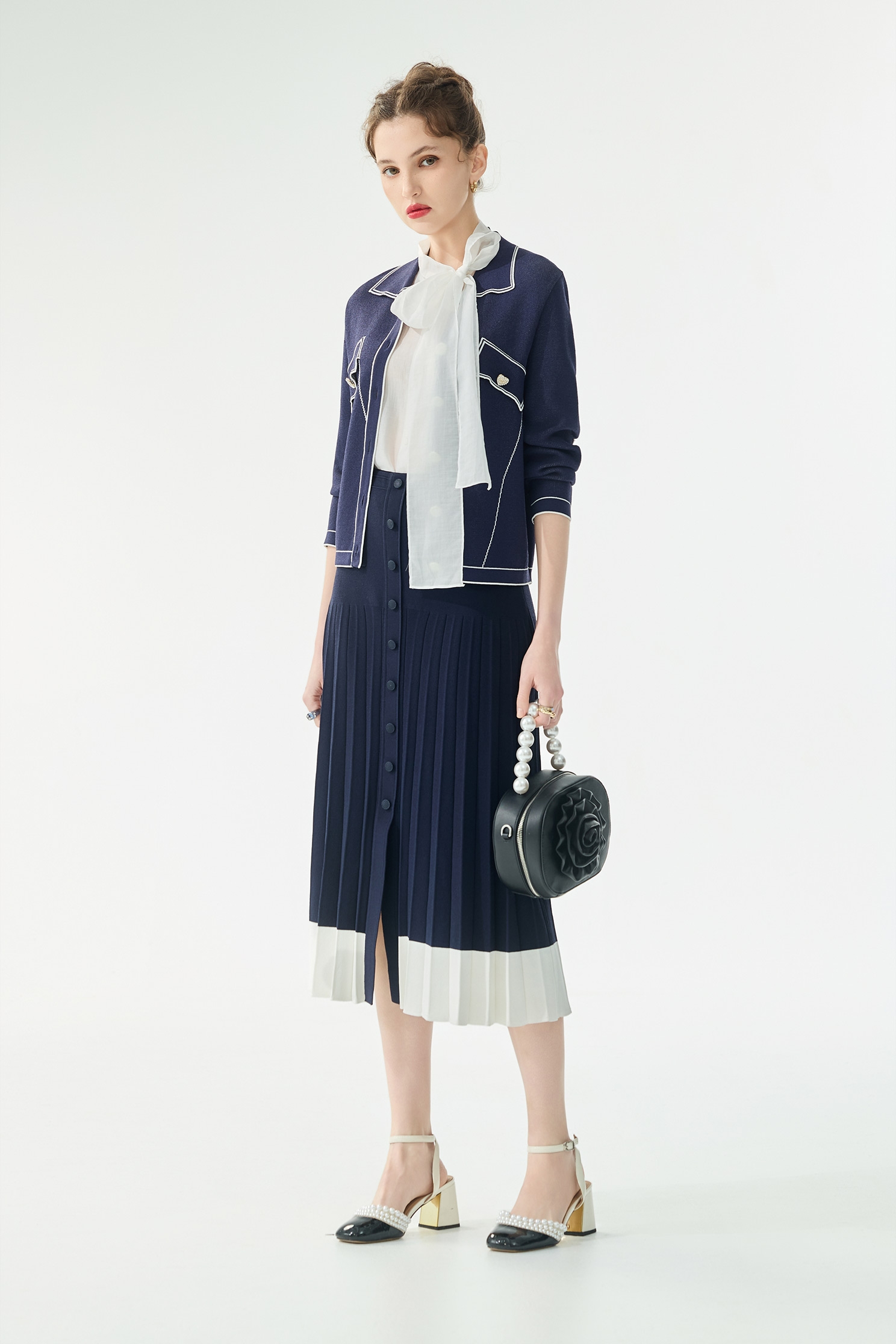 Pleated Navy Knit SkirtPleated Navy Knit Skirt,Season (SS) Look,Knitted