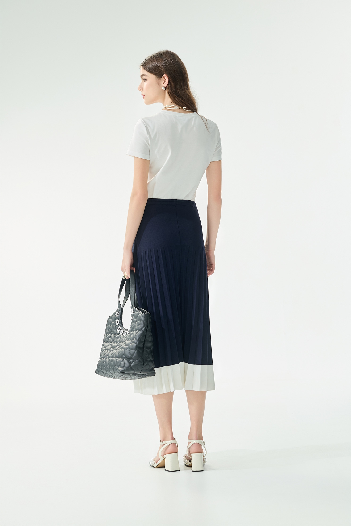 Pleated Navy Knit SkirtPleated Navy Knit Skirt,Season (SS) Look,Knitted