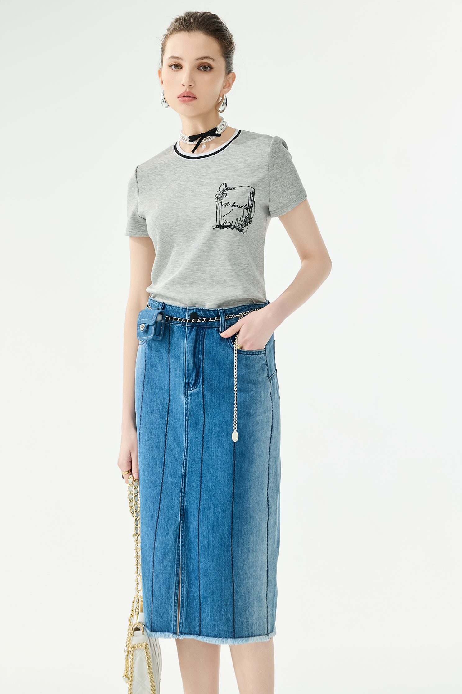 Mini Waist Pouch Denim SkirtMini Waist Pouch Denim Skirt,Embroidered,Season (SS) Look,Denim,Denim skirts