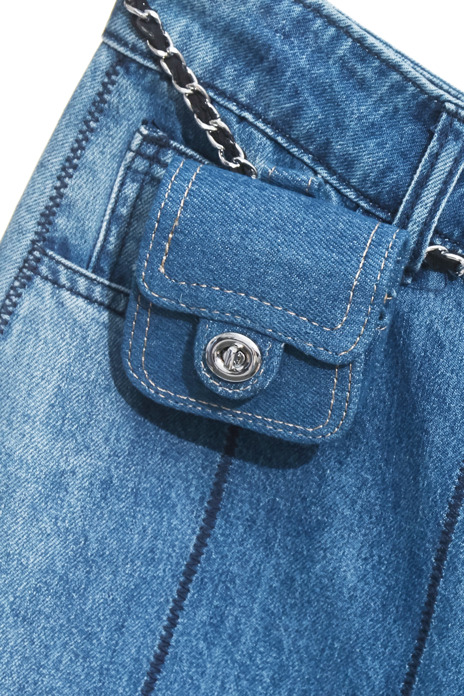 Mini Waist Pouch Denim SkirtMini Waist Pouch Denim Skirt,Embroidered,Season (SS) Look,Denim,Denim skirts