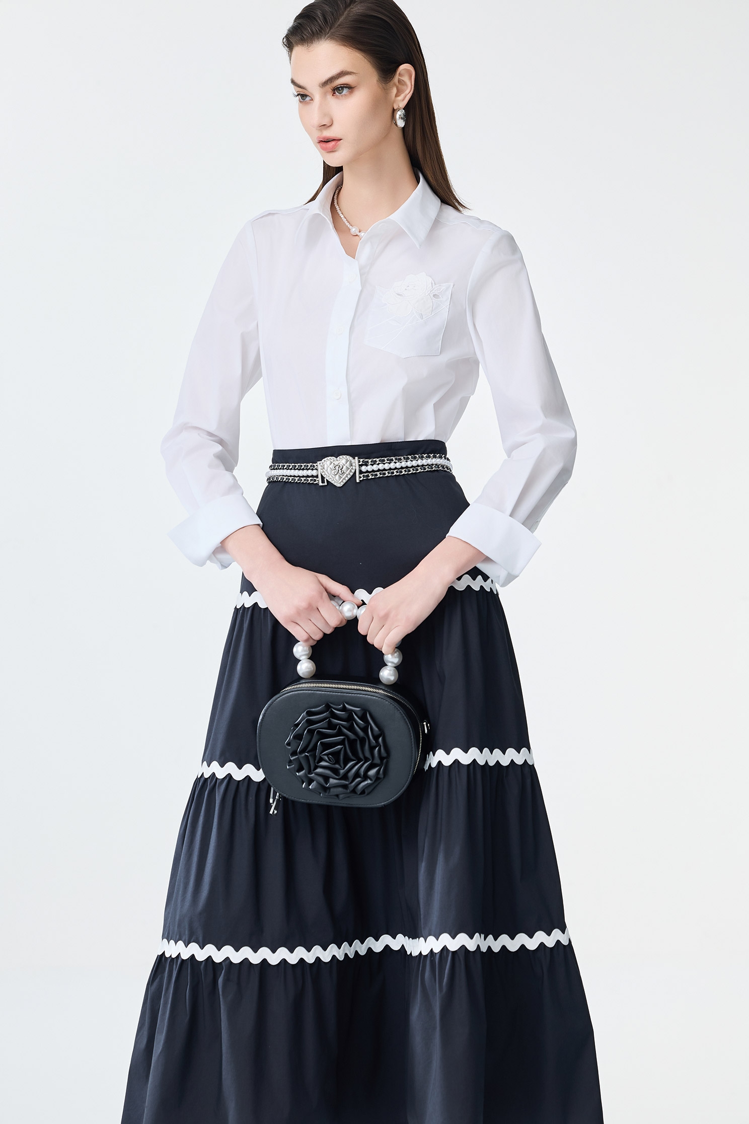 Contrast Trim Detail Tiered Skirt,Office Looks,Season (SS) Look,Back To Classic,Midi skirts,Back To B/W,Black skirts