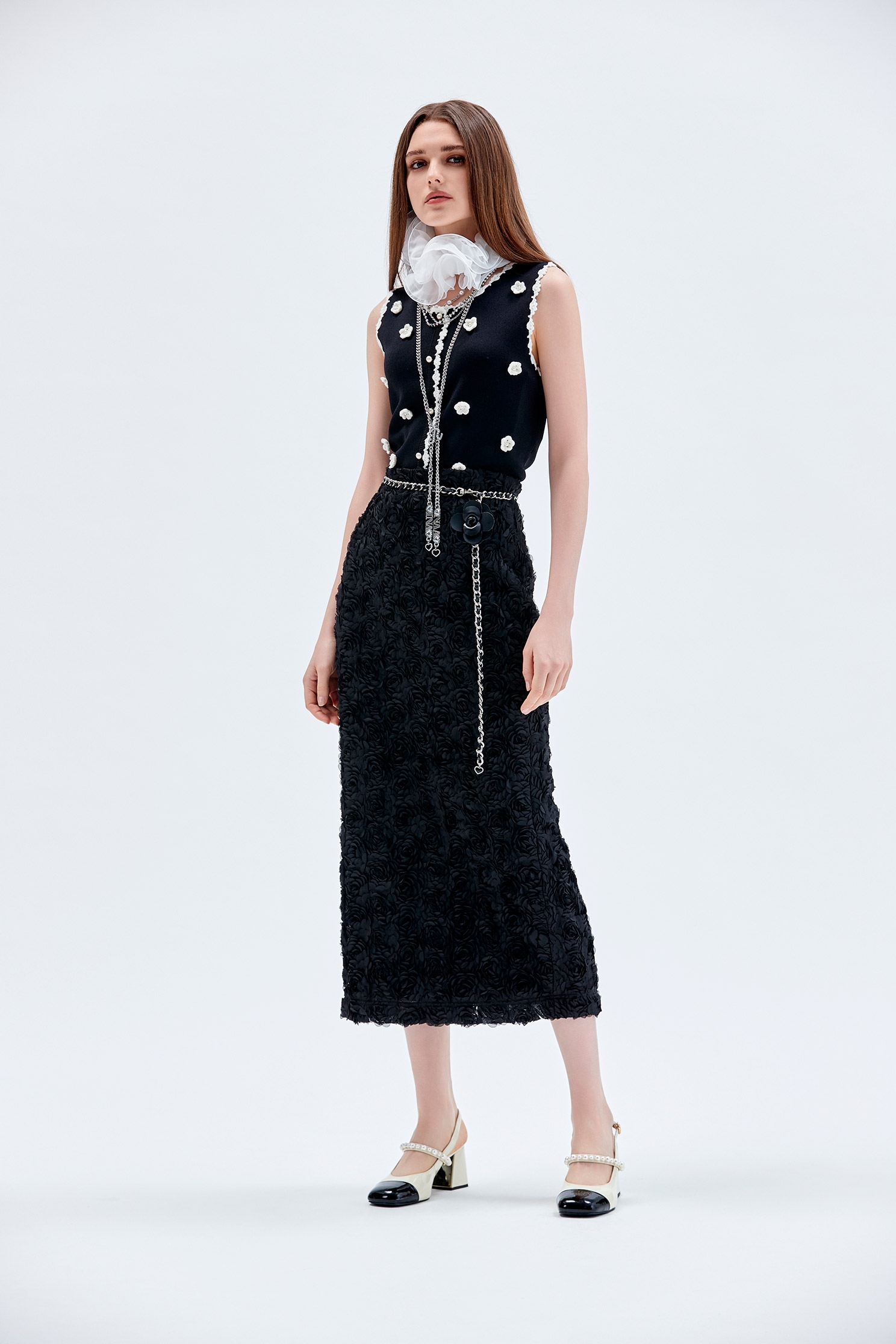 3-D Floral Midi Pencil Skirt3-D Floral Midi Pencil Skirt,Pencil skirts