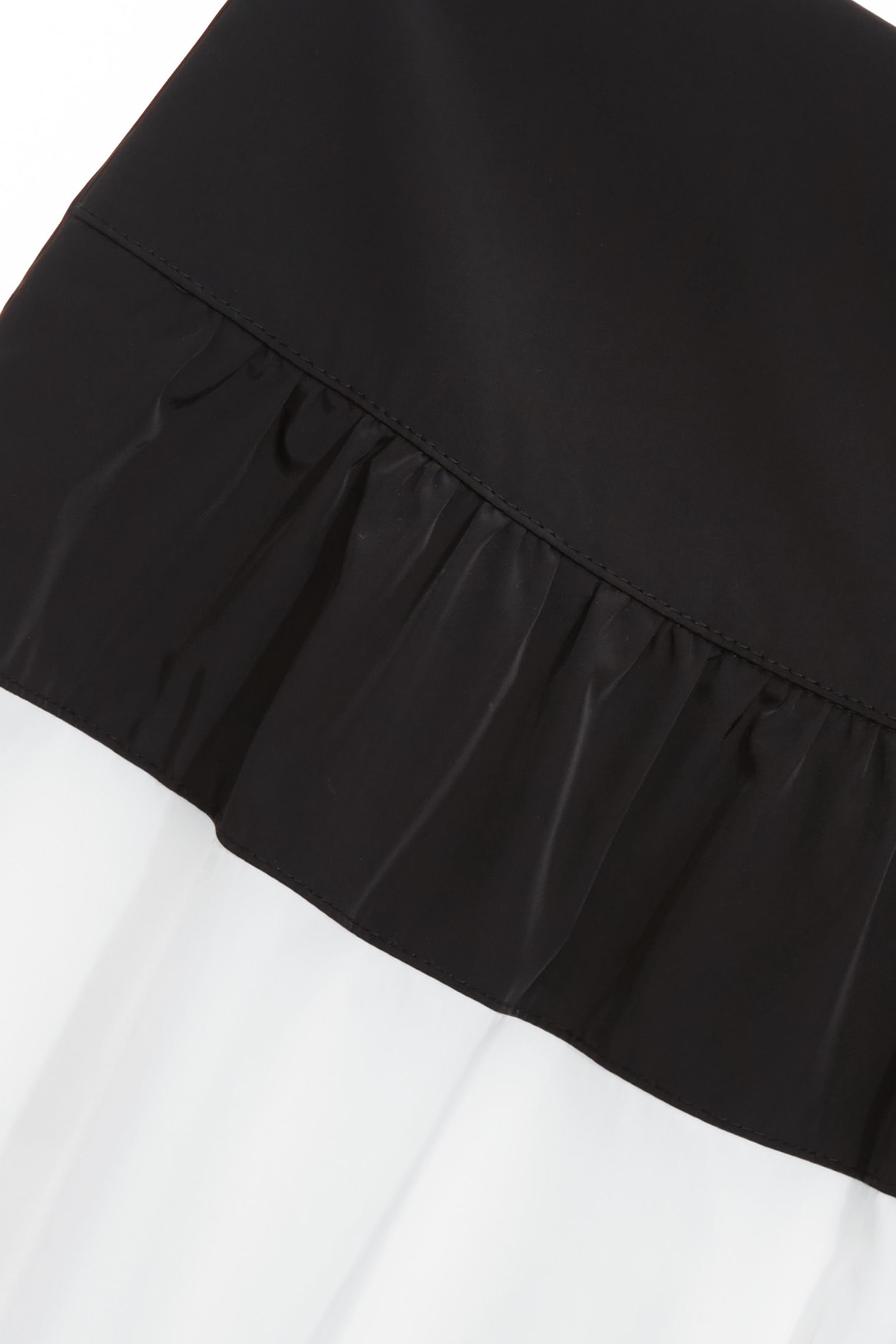 Black White Contrast Taffeta SkirtBlack White Contrast Taffeta Skirt,Season (SS) Look,White skirts,Back To Classic,Midi skirts,Back To B/W
