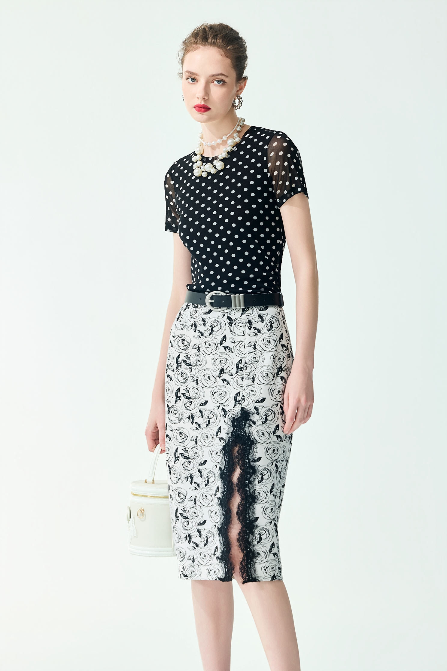 Rose Print Lace Detail Pencil SkirtRose Print Lace Detail Pencil Skirt,Season (SS) Look,Lace,Midi skirts