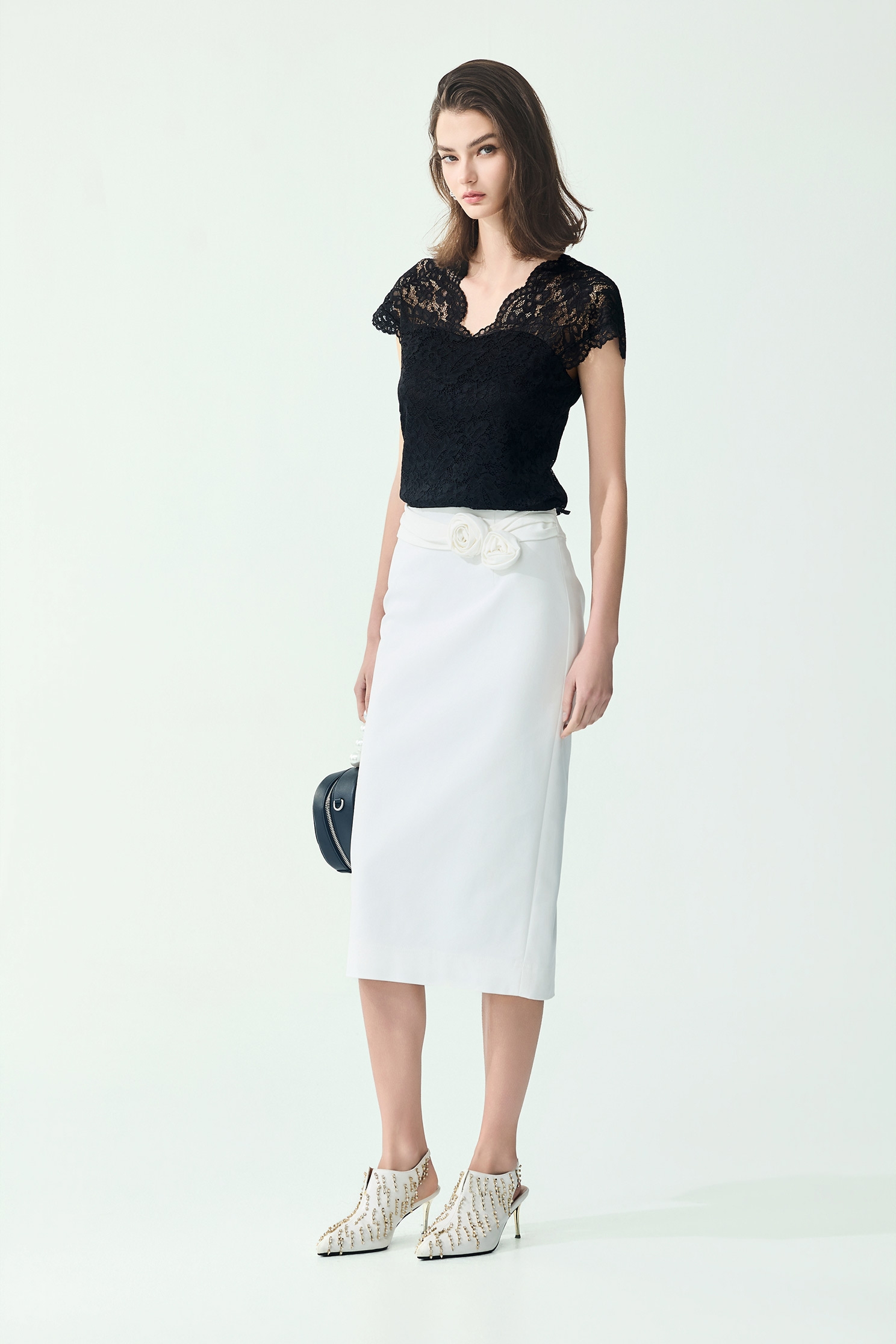 Rose Detail Minimalist Pencil SkirtRose Detail Minimalist Pencil Skirt,Season (SS) Look,White skirts,Midi skirts