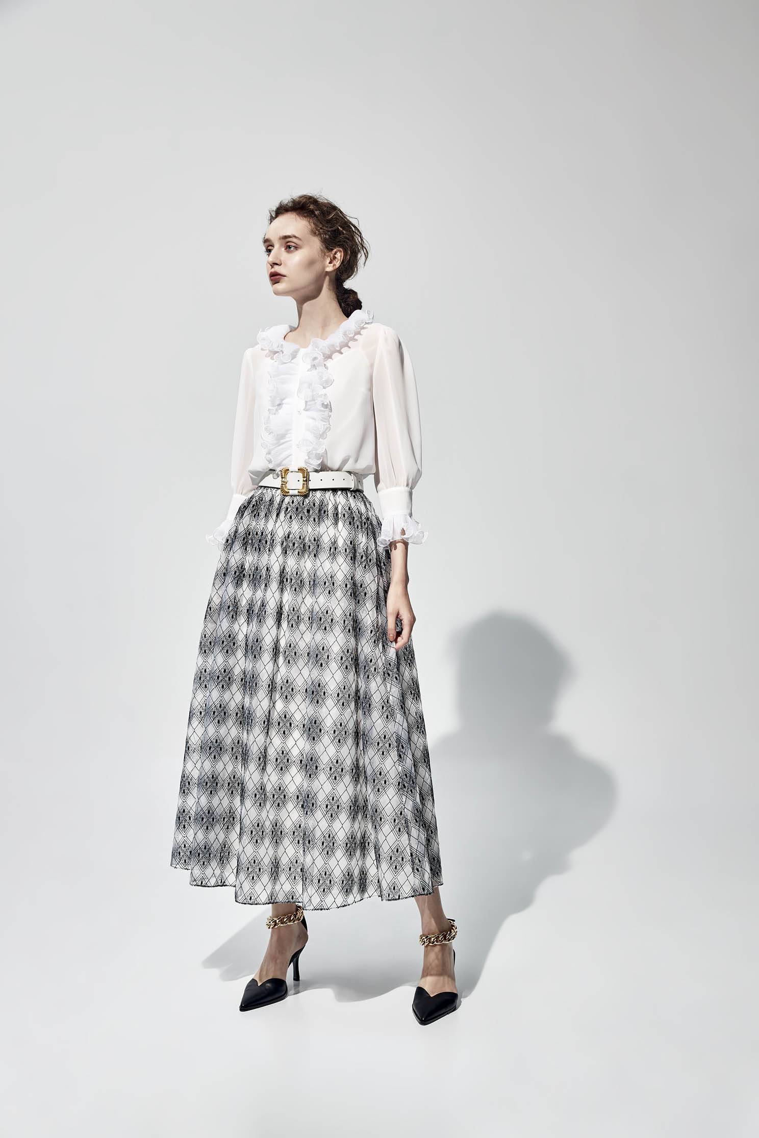 Black White Diamond Print SkirtEmbroidey organza long skirt,Embroidered,Queen,Season (SS) Look,Midi skirts