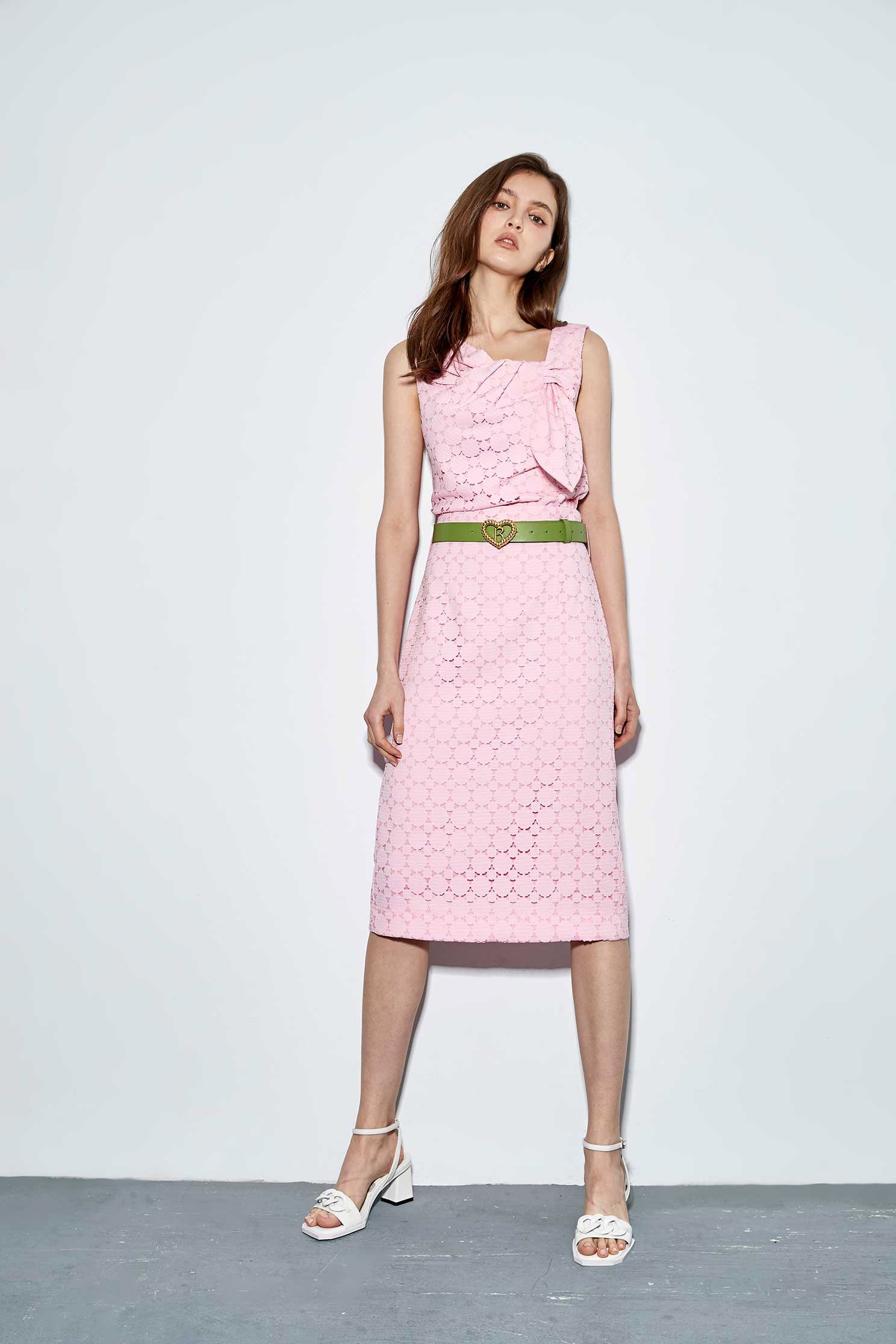 Cut-Out Lace Pink Pencil SkirtLong skirt with cutwork embroidery,Season (SS) Look,Pencil skirts,Valentine,Belts,Midi skirts