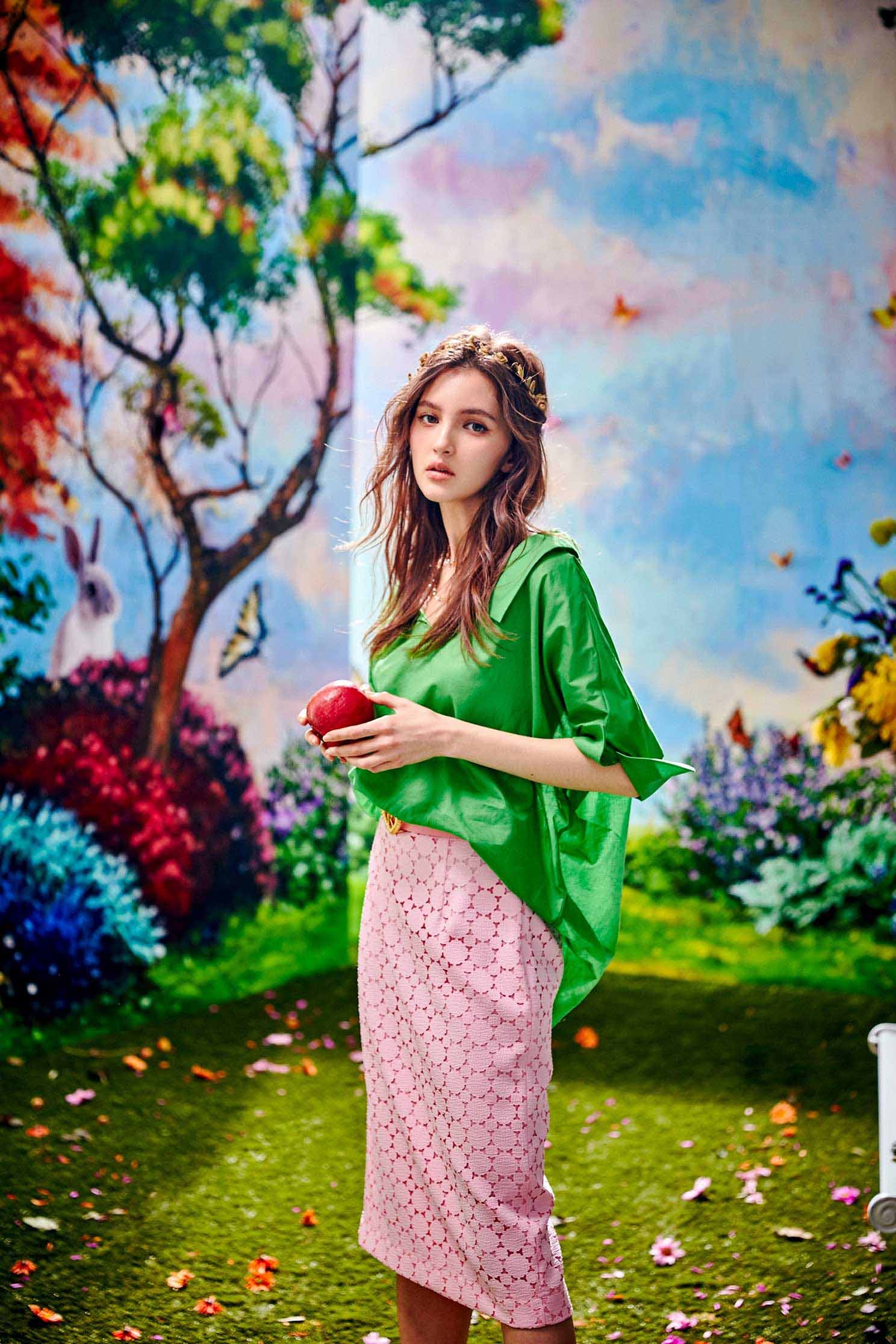 Cut-Out Lace Pink Pencil SkirtLong skirt with cutwork embroidery,Season (SS) Look,Pencil skirts,Valentine,Belts,Midi skirts