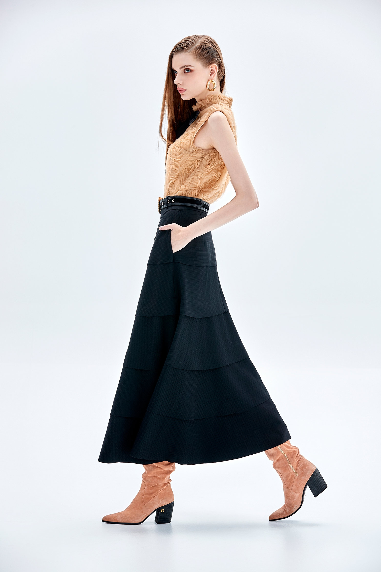 Maxi Tiered A-line SkirtMaxi Tiered A-line Skirt,Season (AW) Look,Midi skirts