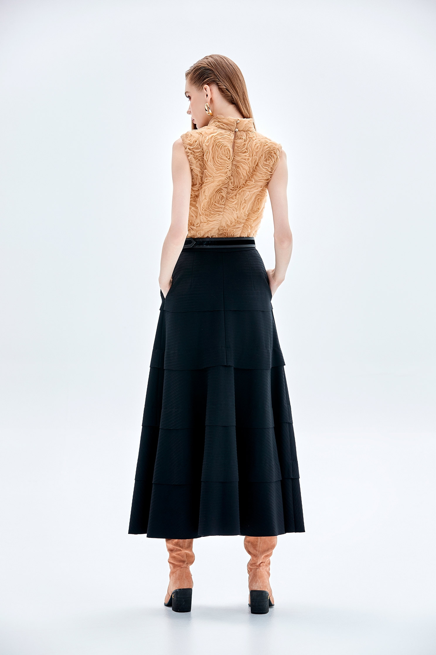 Maxi Tiered A-line SkirtMaxi Tiered A-line Skirt,Season (AW) Look,Midi skirts