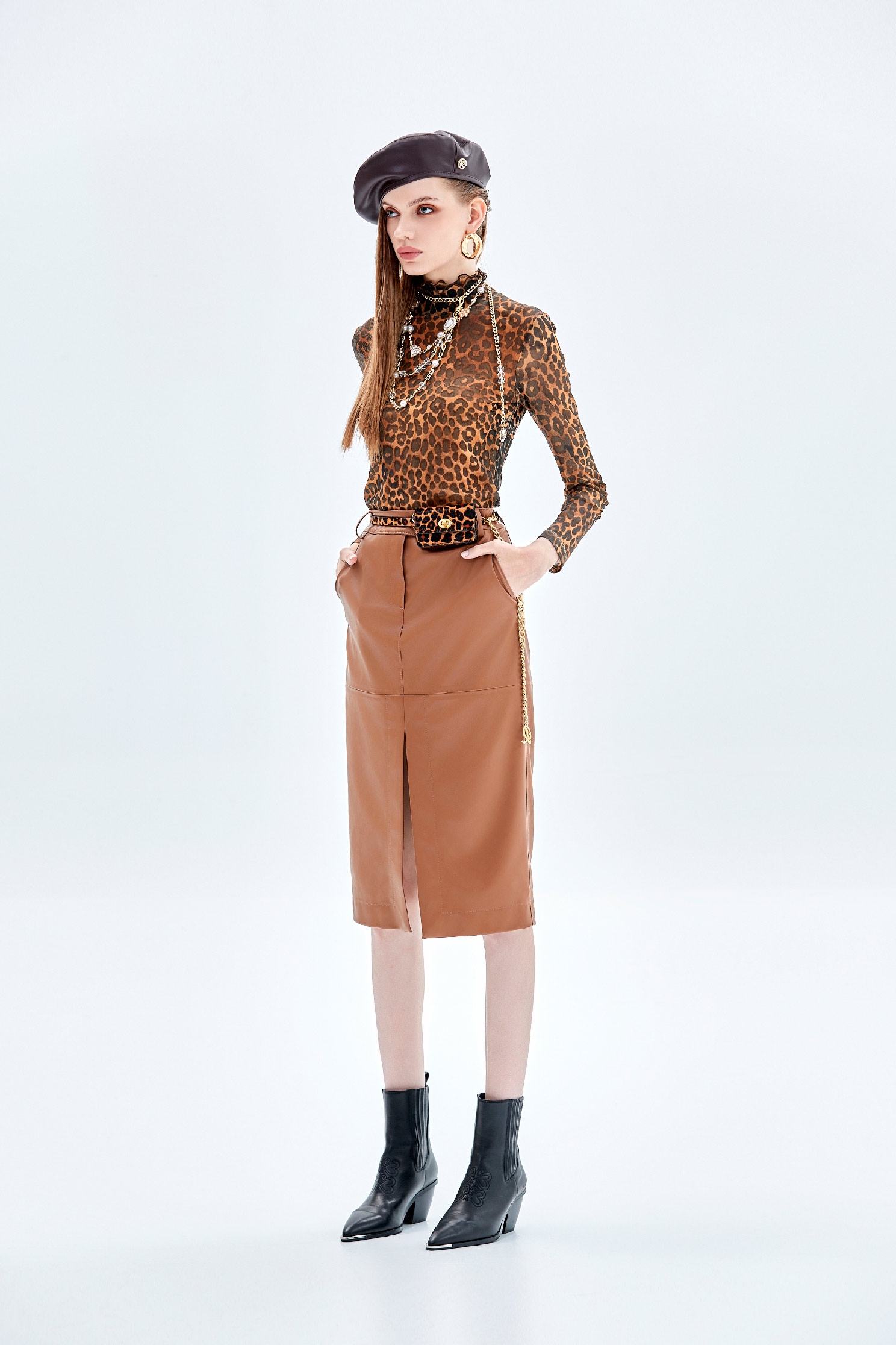 Front Slit PU SkirtFront Slit PU Skirt,Season (AW) Look,Midi skirts