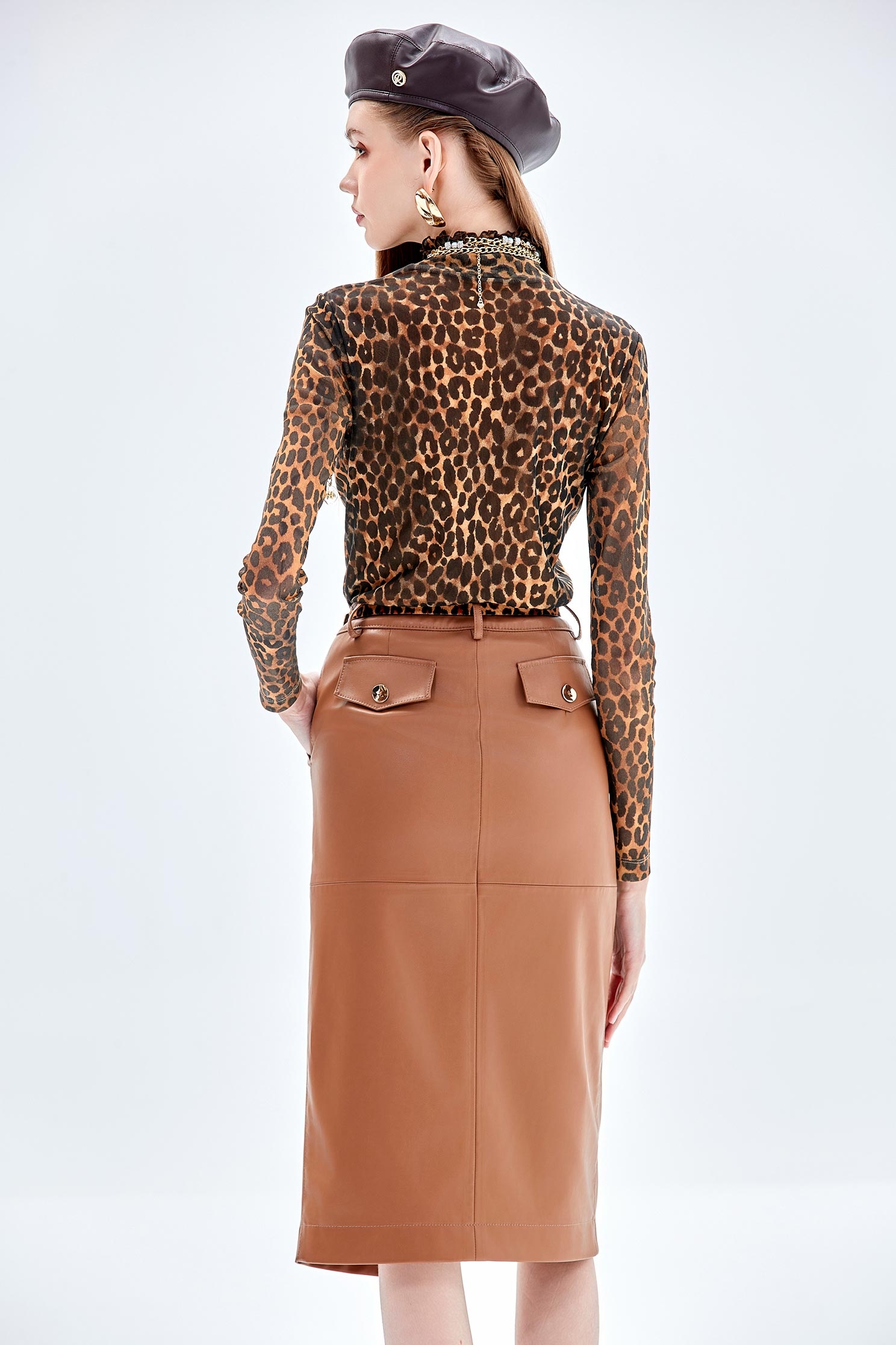 Front Slit PU SkirtFront Slit PU Skirt,Season (AW) Look,Midi skirts