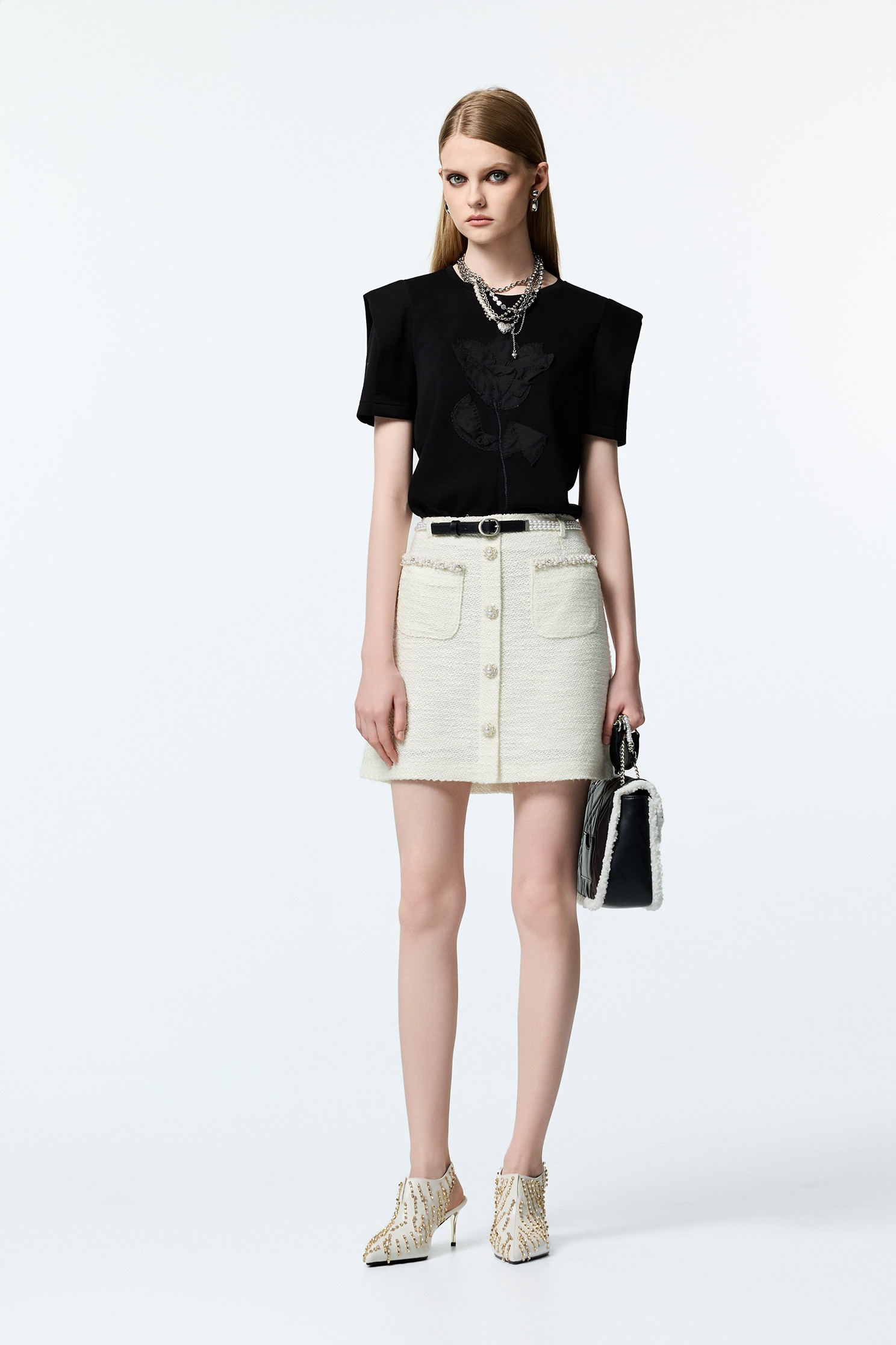 Off White Tweed SkirtOff White Tweed Skirt,pearl,White skirts,Mini skirts,Season (AW) Look