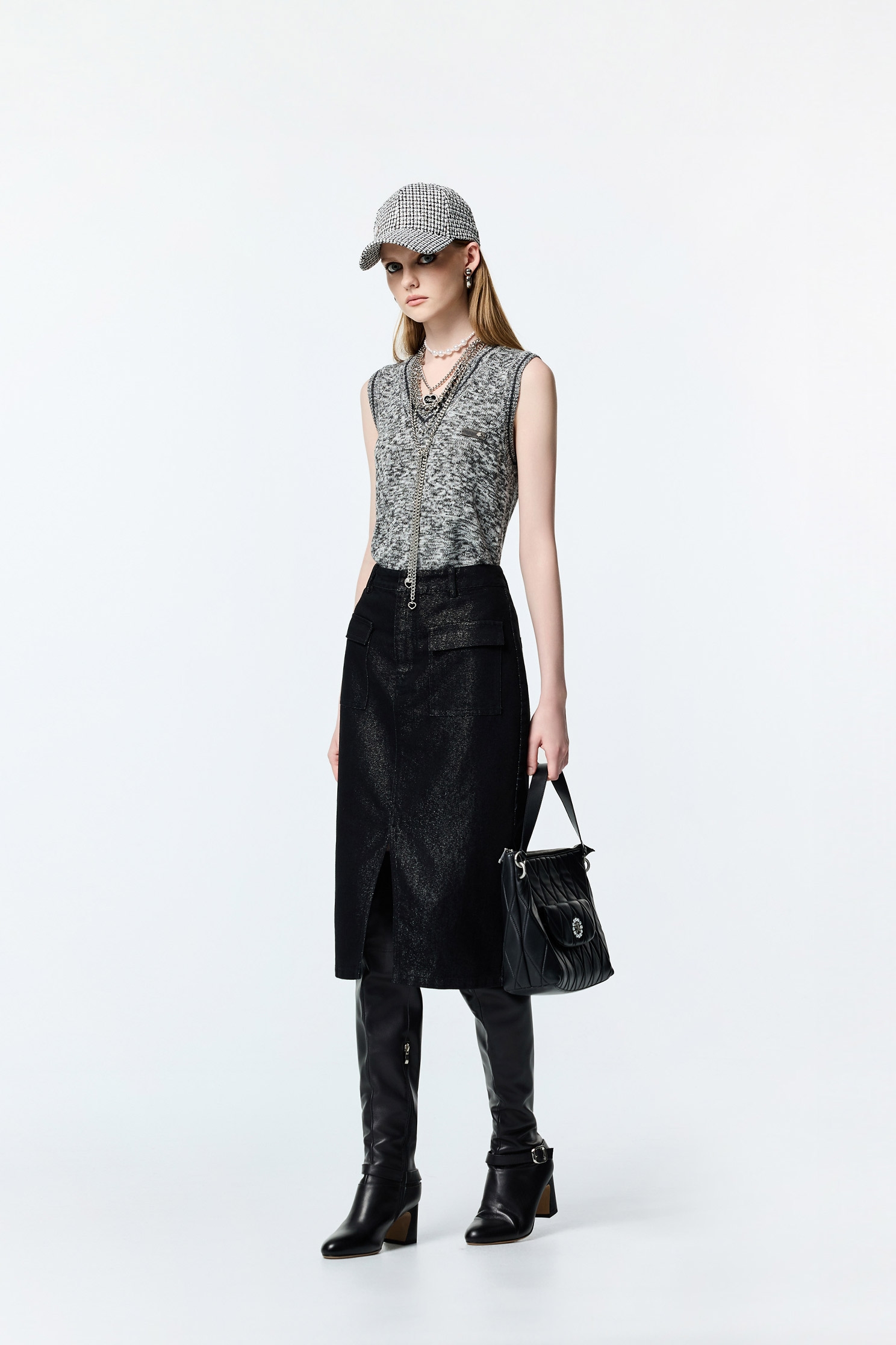 Metallic Sheen Denim skirtMetallic Sheen Denim skirt,Denim,Denim skirts,Season (AW) Look