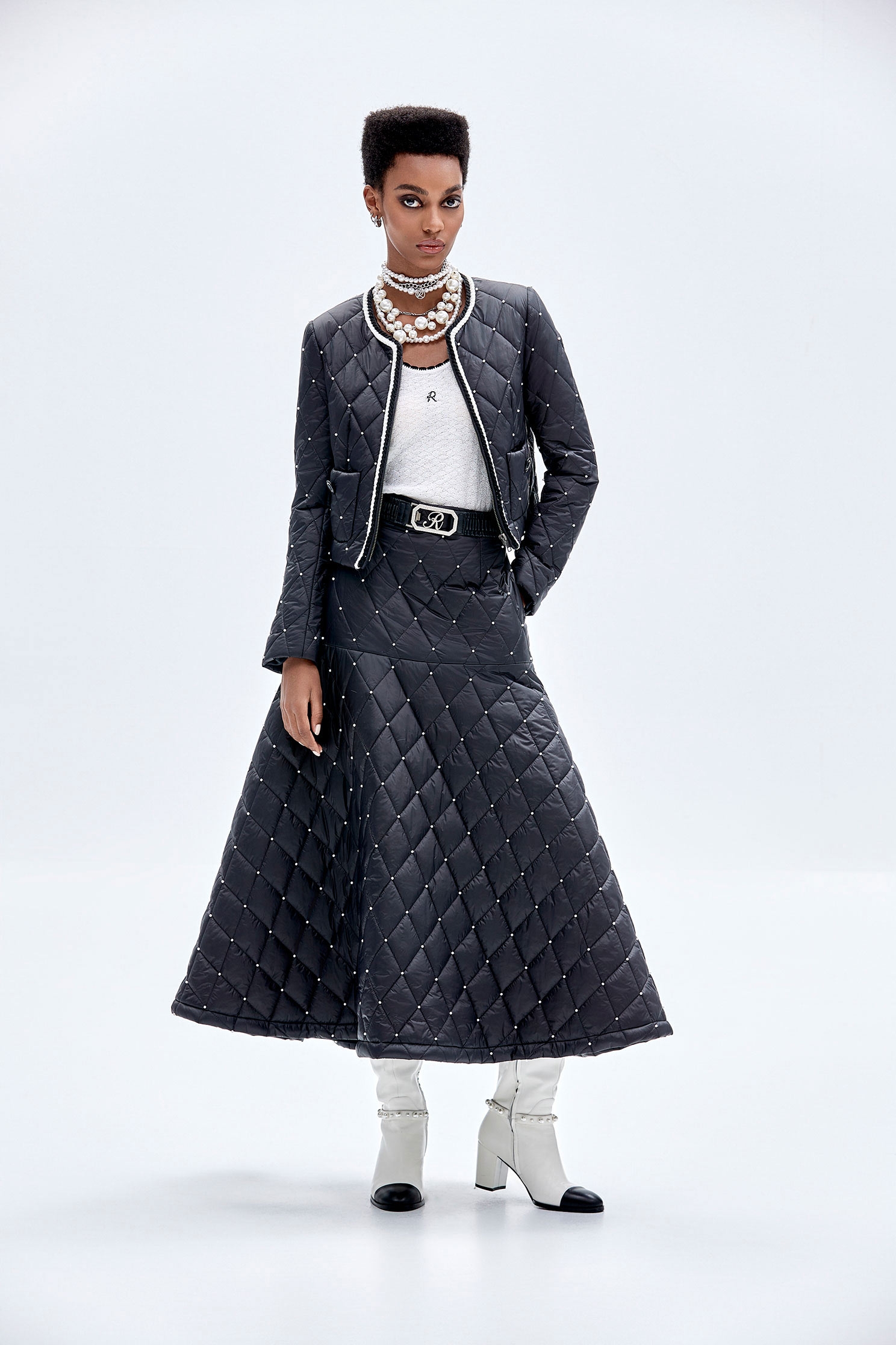 A-line Pearl Detail Quilted Maxi SkirtA-line Pearl Detail Quilted Maxi Skirt,Season (AW) Look,Midi skirts