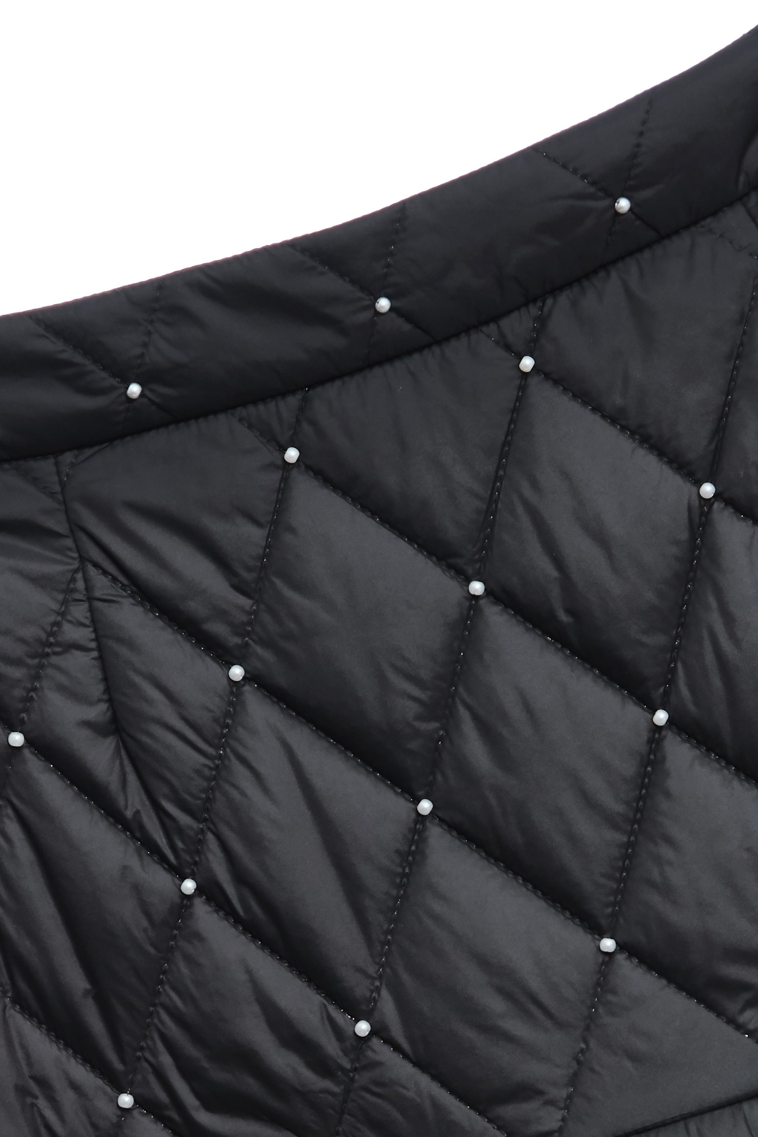 A-line Pearl Detail Quilted Maxi SkirtA-line Pearl Detail Quilted Maxi Skirt,Season (AW) Look,Midi skirts