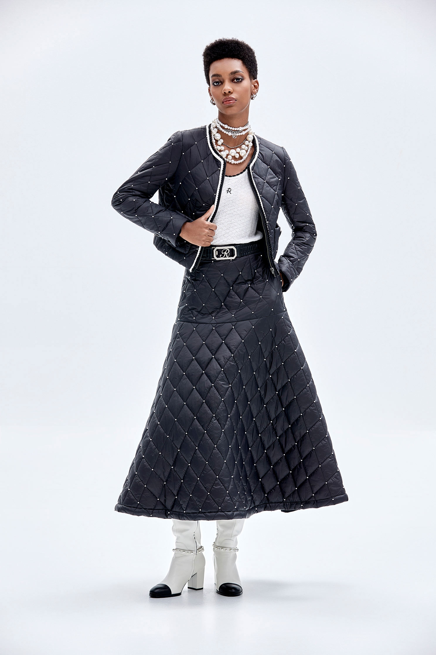 A-line Pearl Detail Quilted Maxi SkirtA-line Pearl Detail Quilted Maxi Skirt,Season (AW) Look,Midi skirts