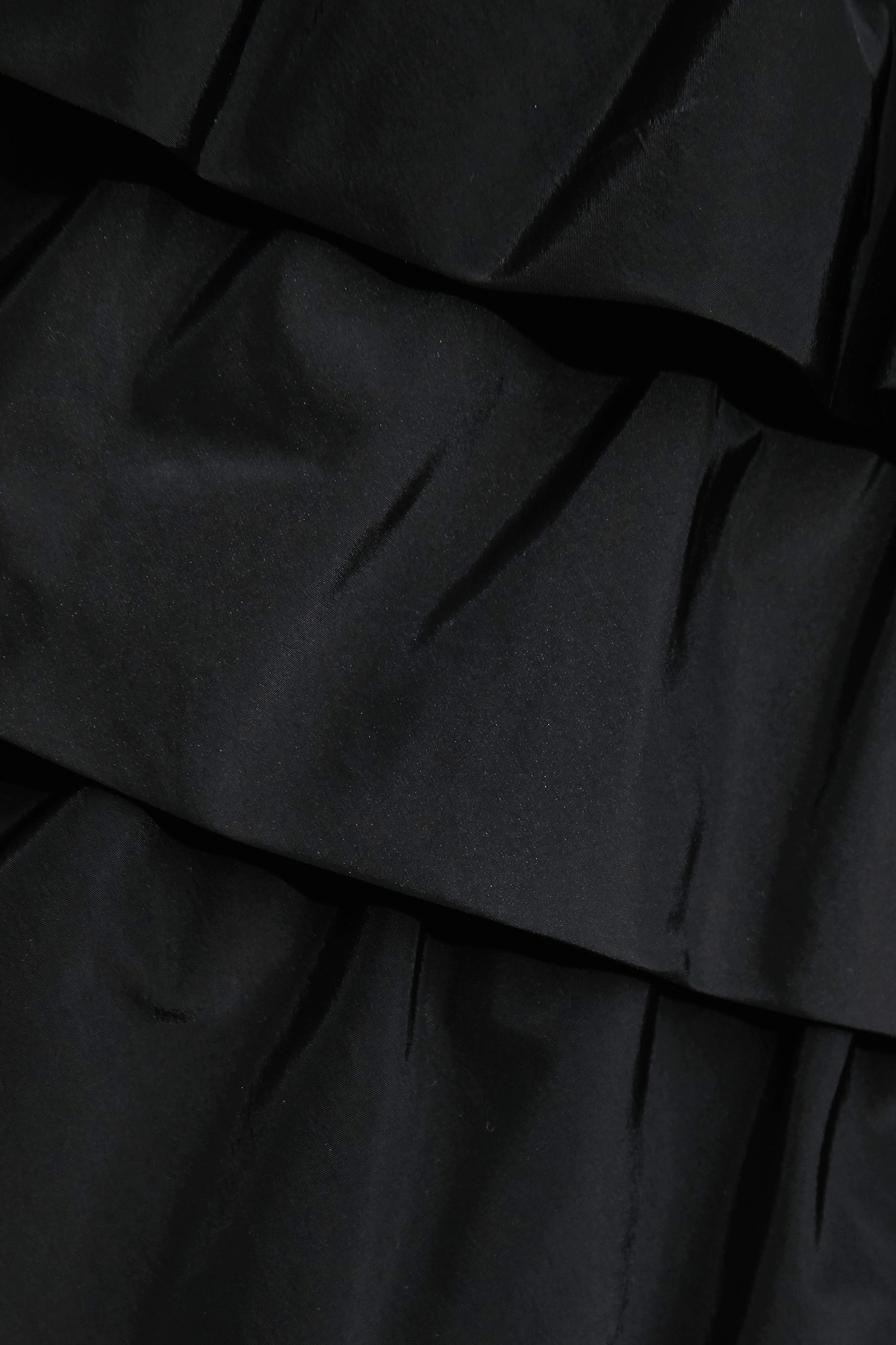 Jet Black Ruffle Tiered Maxi SkirtJet Black Ruffle Tiered Maxi Skirt,Office Looks,bestselling,Season (AW) Look,Valentine,Layered skirts,Midi skirts