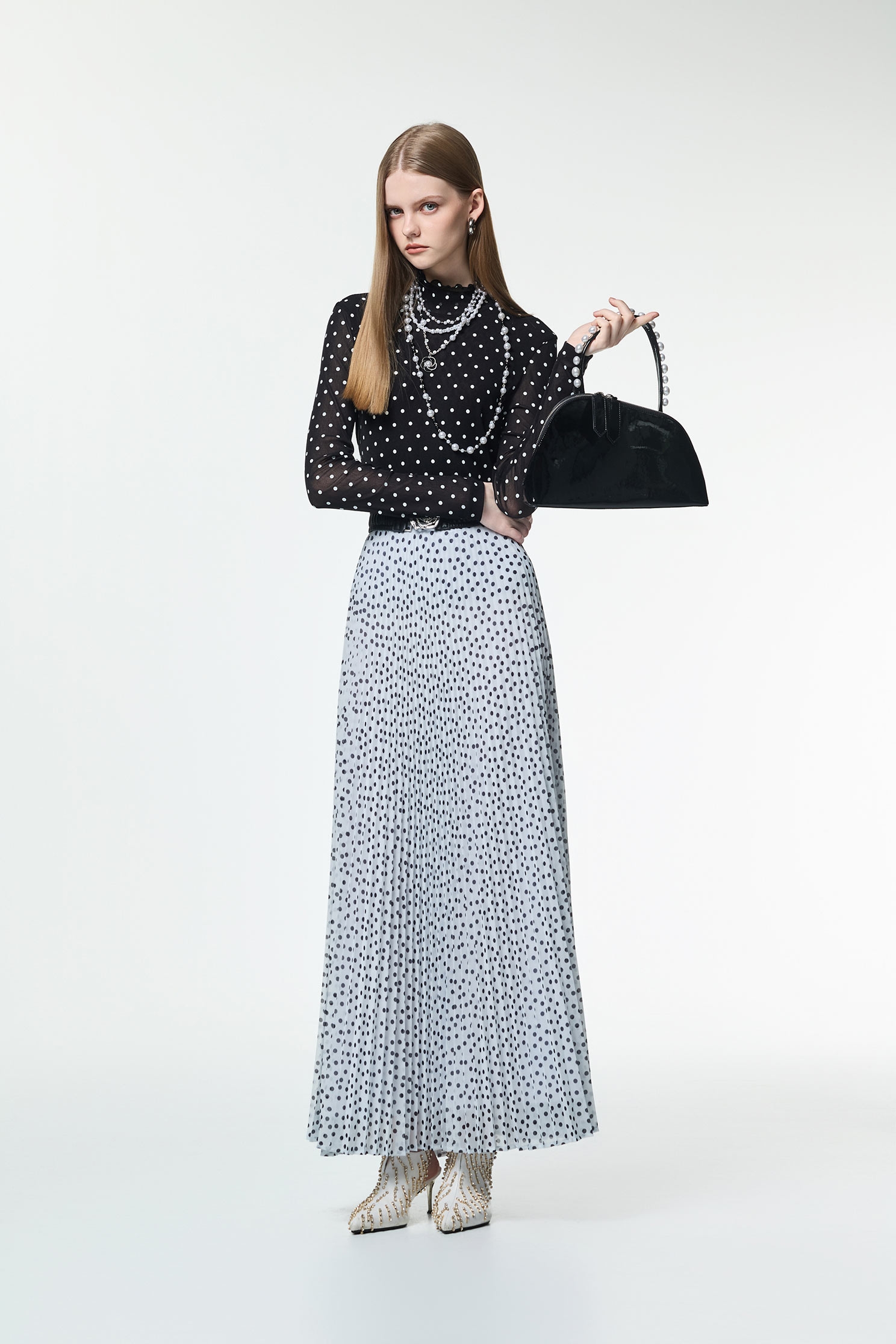 Black Polka Dot Chiffon Maxi SkirtBlack Polka Dot Chiffon Maxi Skirt,dotcollection,Season (AW) Look,Valentine,Midi skirts,Chiffon,Chiffon skirts