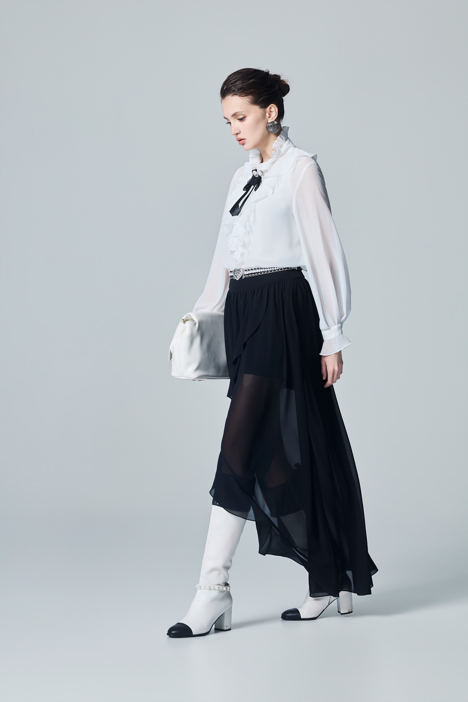 Asymmetric Ruffle Trim Chiffon SkirtAsymmetric Ruffle Trim Chiffon Skirt,bestselling,Season (AW) Look,Midi skirts,Chiffon,Black skirts