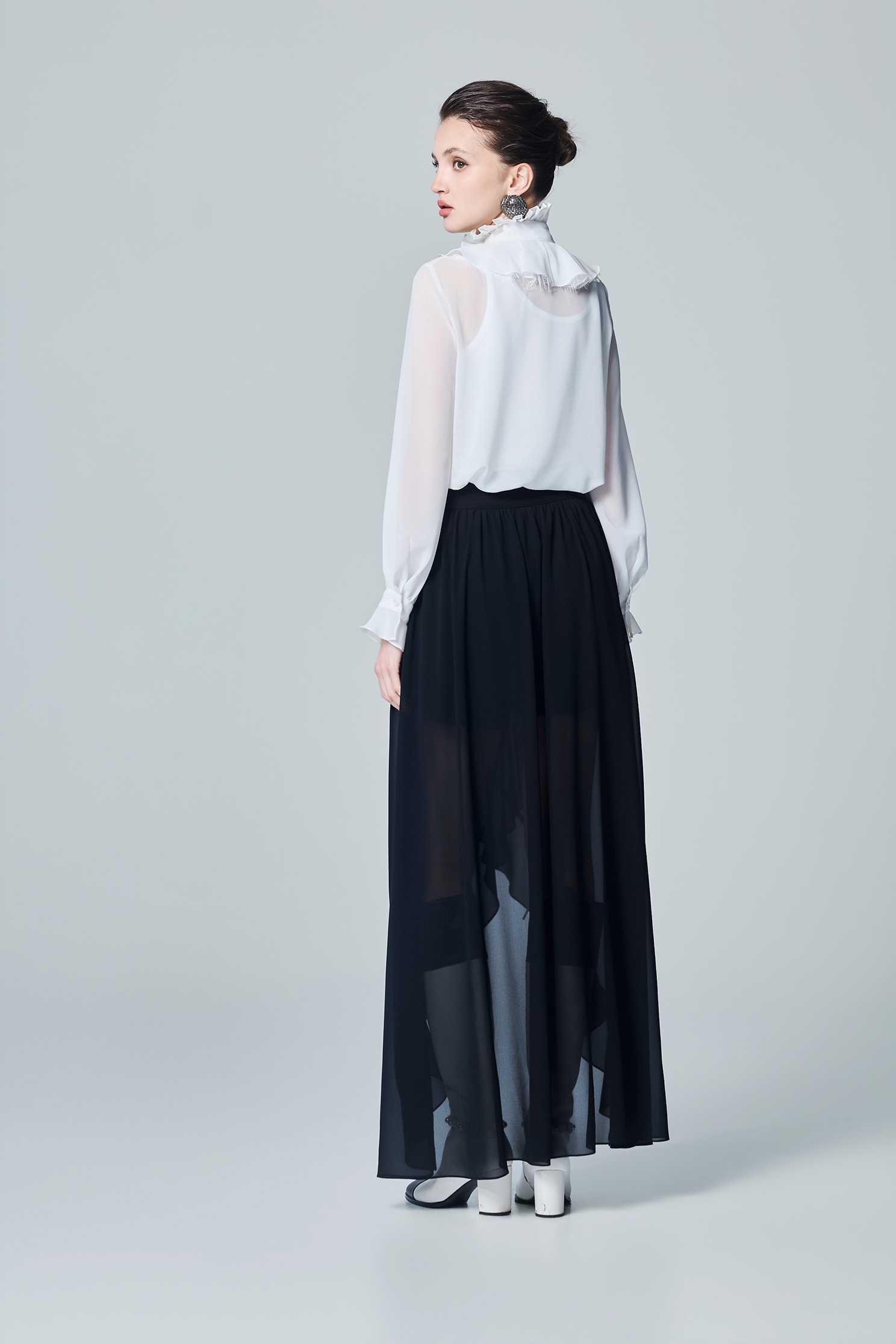 Asymmetric Ruffle Trim Chiffon SkirtAsymmetric Ruffle Trim Chiffon Skirt,bestselling,Season (AW) Look,Midi skirts,Chiffon,Black skirts