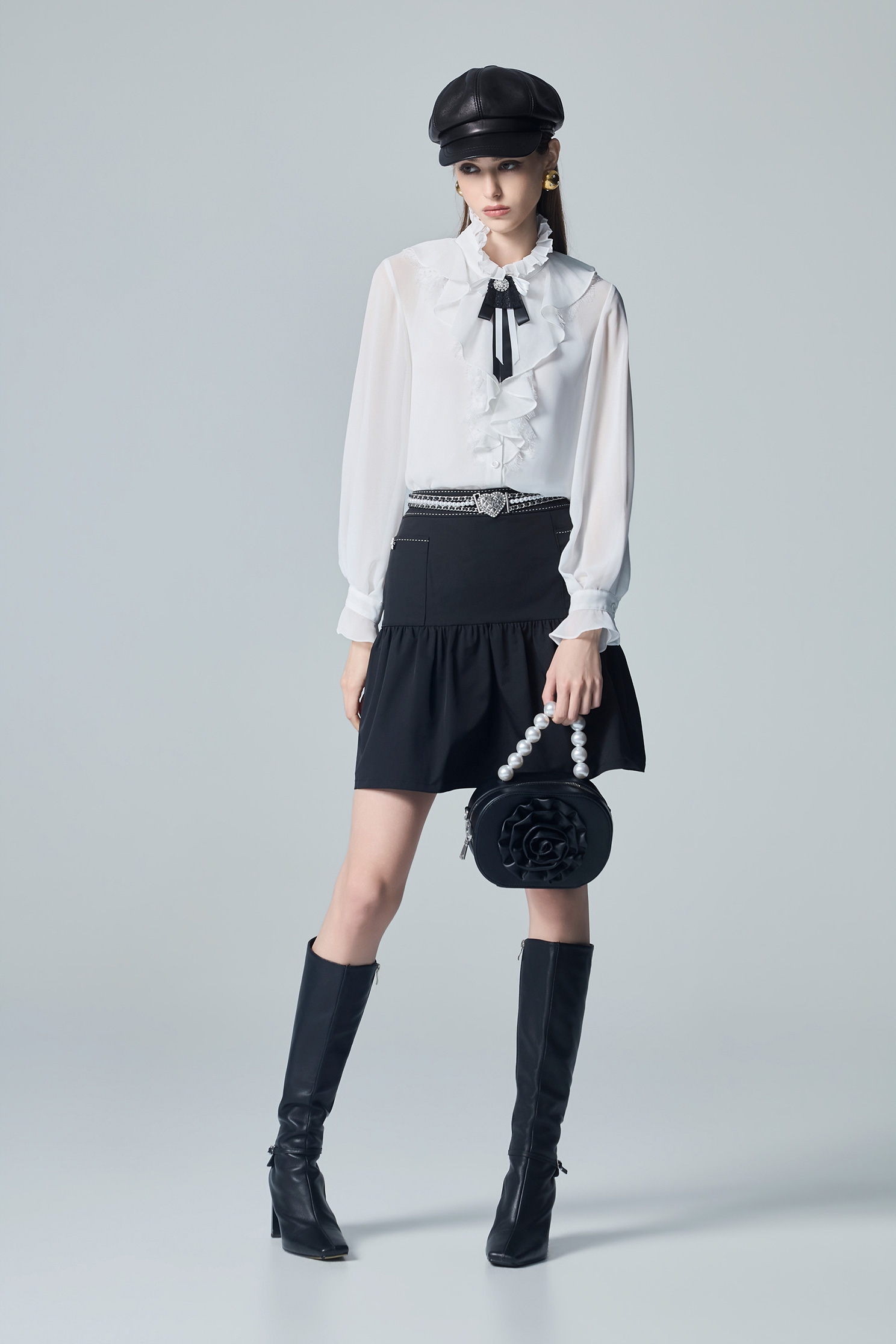 Contrast Stitch Detail Black SkirtContrast Stitch Detail Black Skirt,Embroidered,Trends,Mini skirts,Season (AW) Look,Black skirts