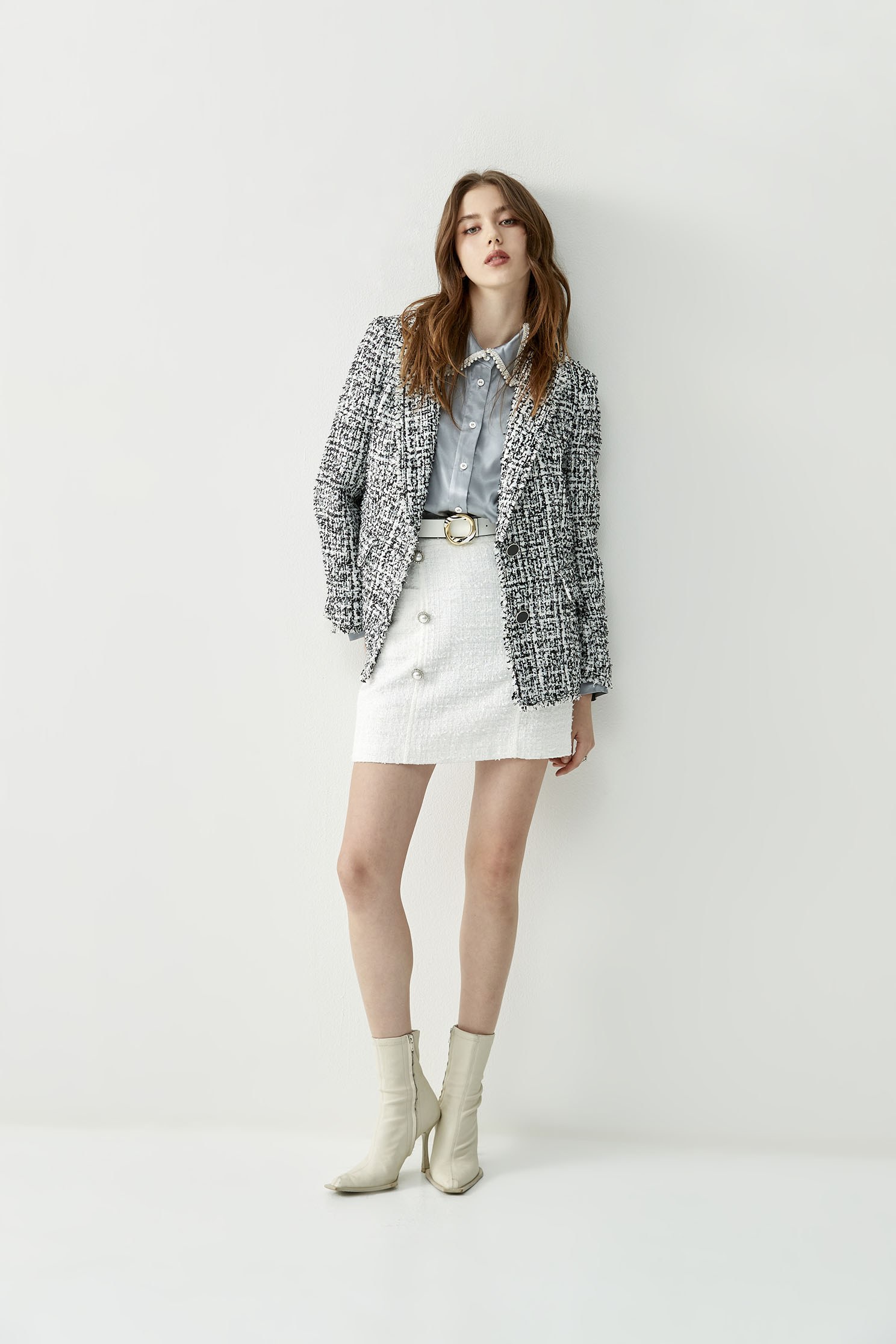 High Waist Fitted Tweed SkirtFaux pearls button-up skirt,Queen,pearl,White skirts,Mini skirts,Season (AW) Look