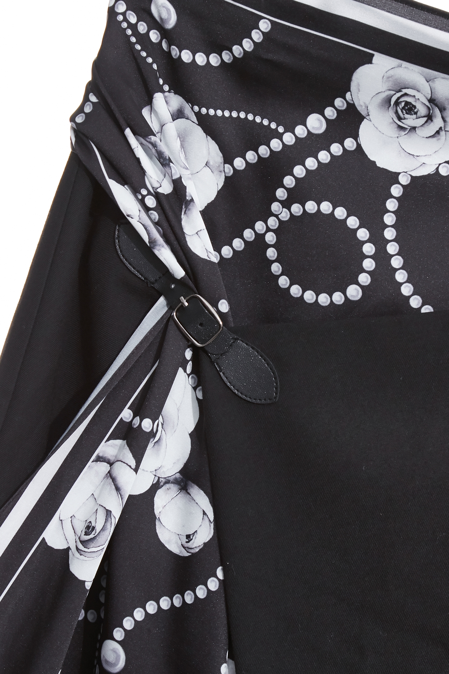 Rose Printed Scarf Midi SkirtRose Printed Scarf Midi Skirt,Season (AW) Look,Midi skirts,Black skirts