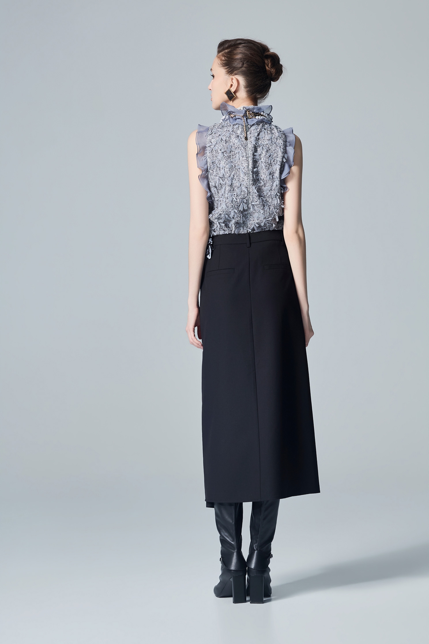Rose Printed Scarf Midi SkirtRose Printed Scarf Midi Skirt,Season (AW) Look,Midi skirts,Black skirts