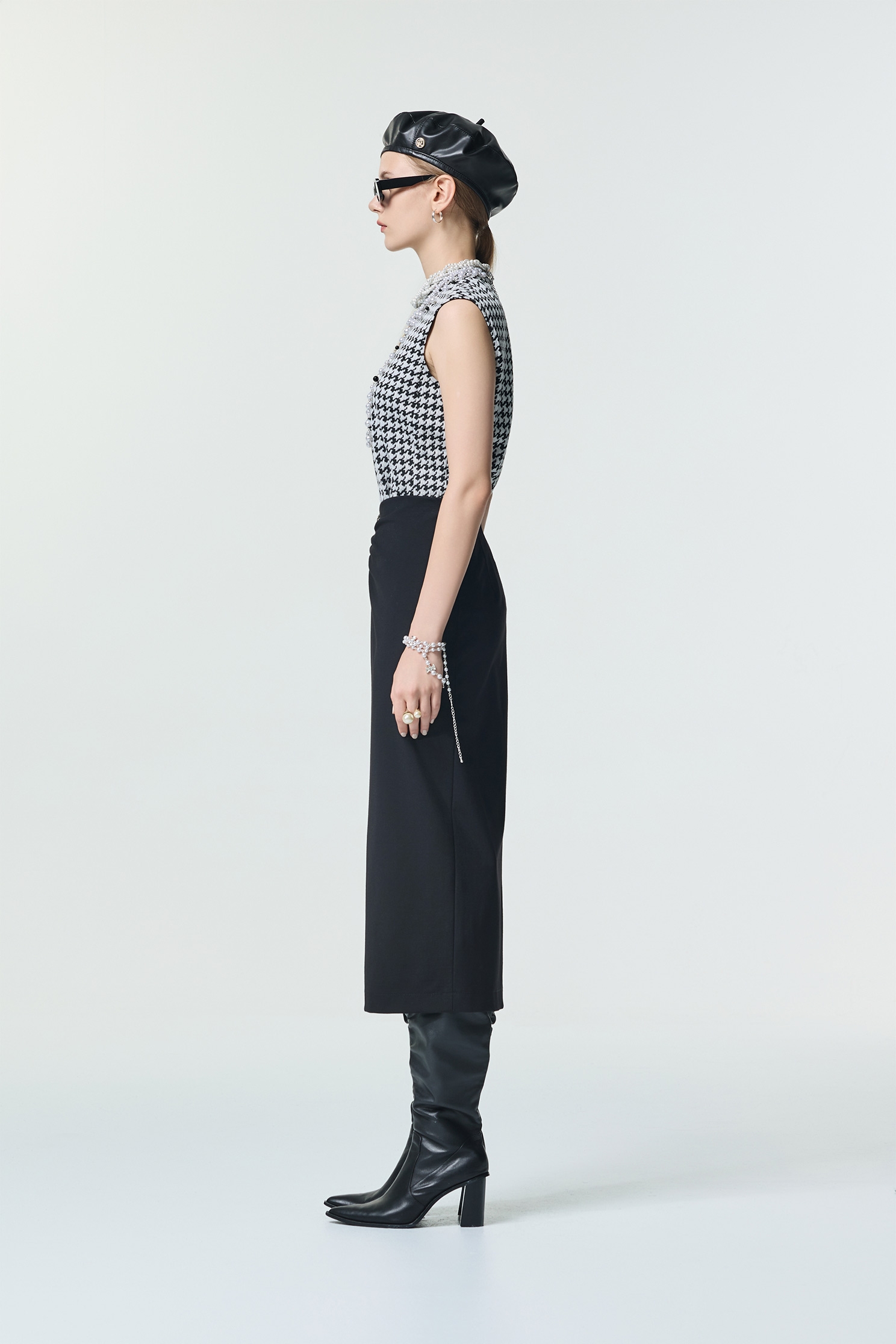 Side Shirring Detail Pencil SkirtSide Shirring Detail Pencil Skirt,Season (AW) Look,Midi skirts,Black skirts