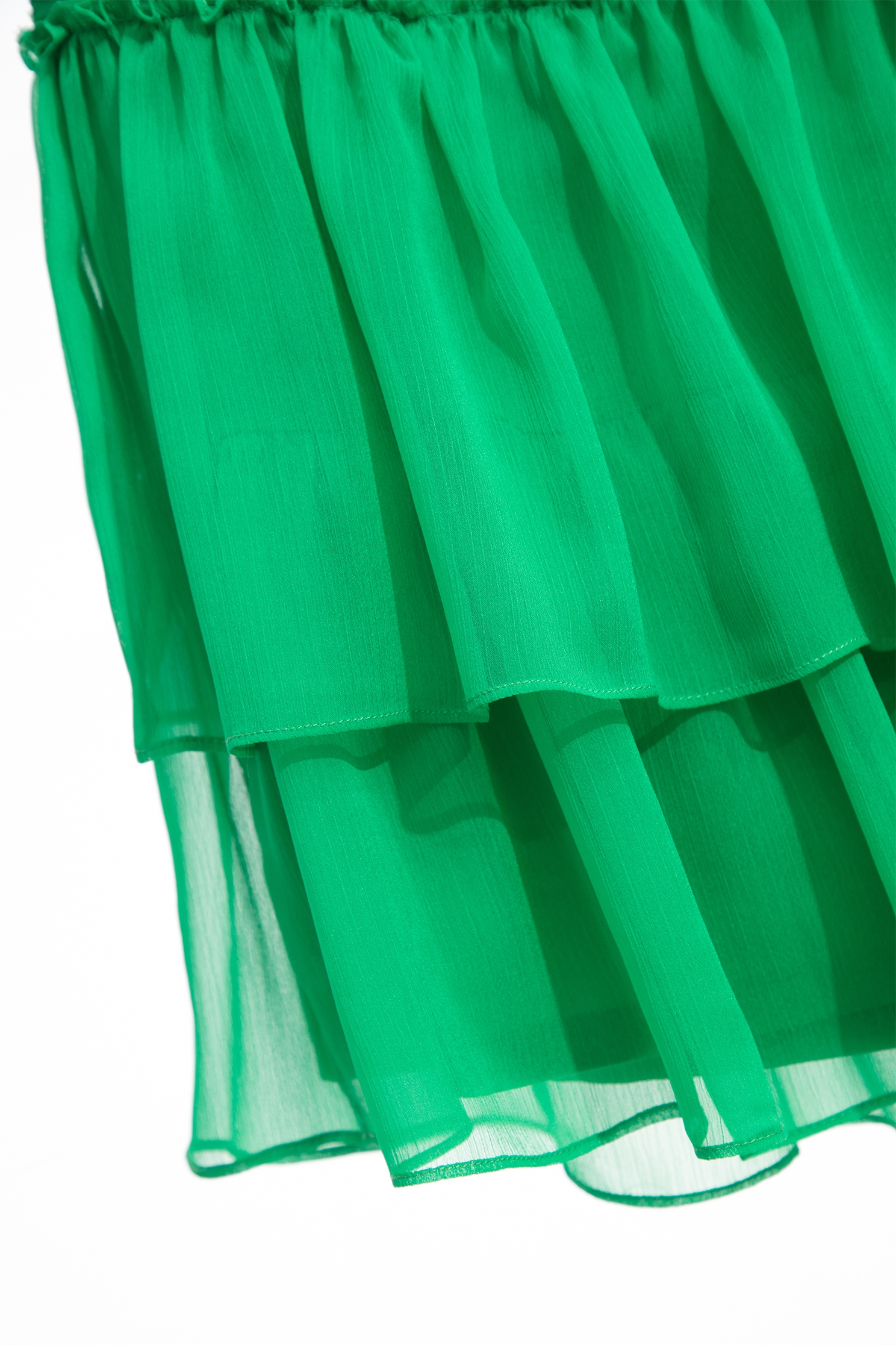 Irregular Pleated Chiffon Tiered SkirtIrregular Pleated Chiffon Tiered Skirt,Season (SS) Look,Mini skirts