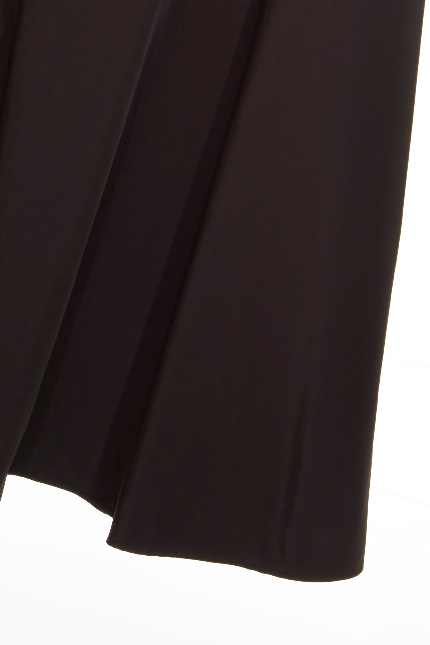 Black Taffeta Maxi SkirtBlack Taffeta Maxi Skirt,Season (SS) Look,Back To Classic,Midi skirts,Back To B/W