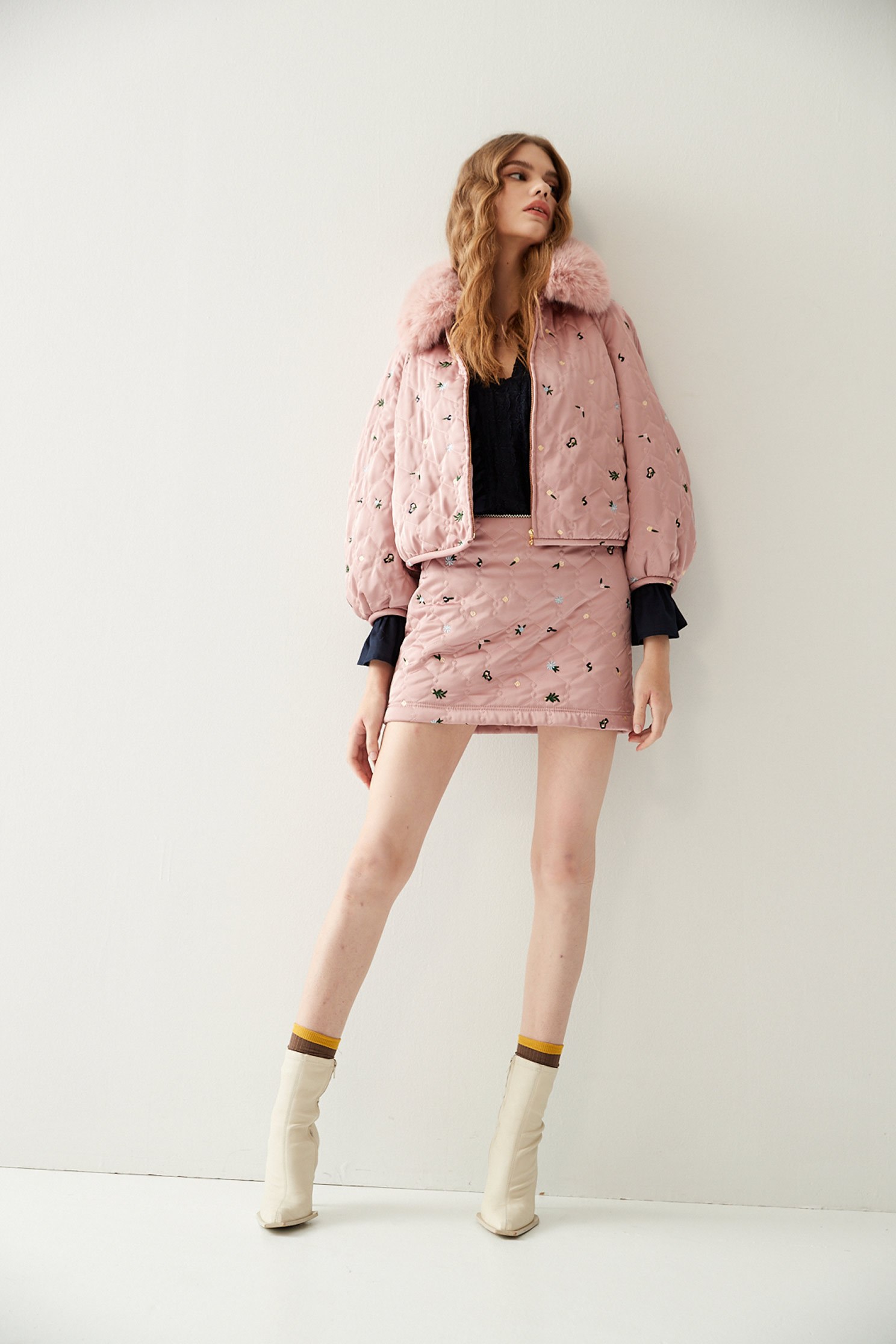 Basic Quilted Embroidered SkirtPadded short skirt with floral embroidery,Mini skirts,Season (AW) Look,Valentine