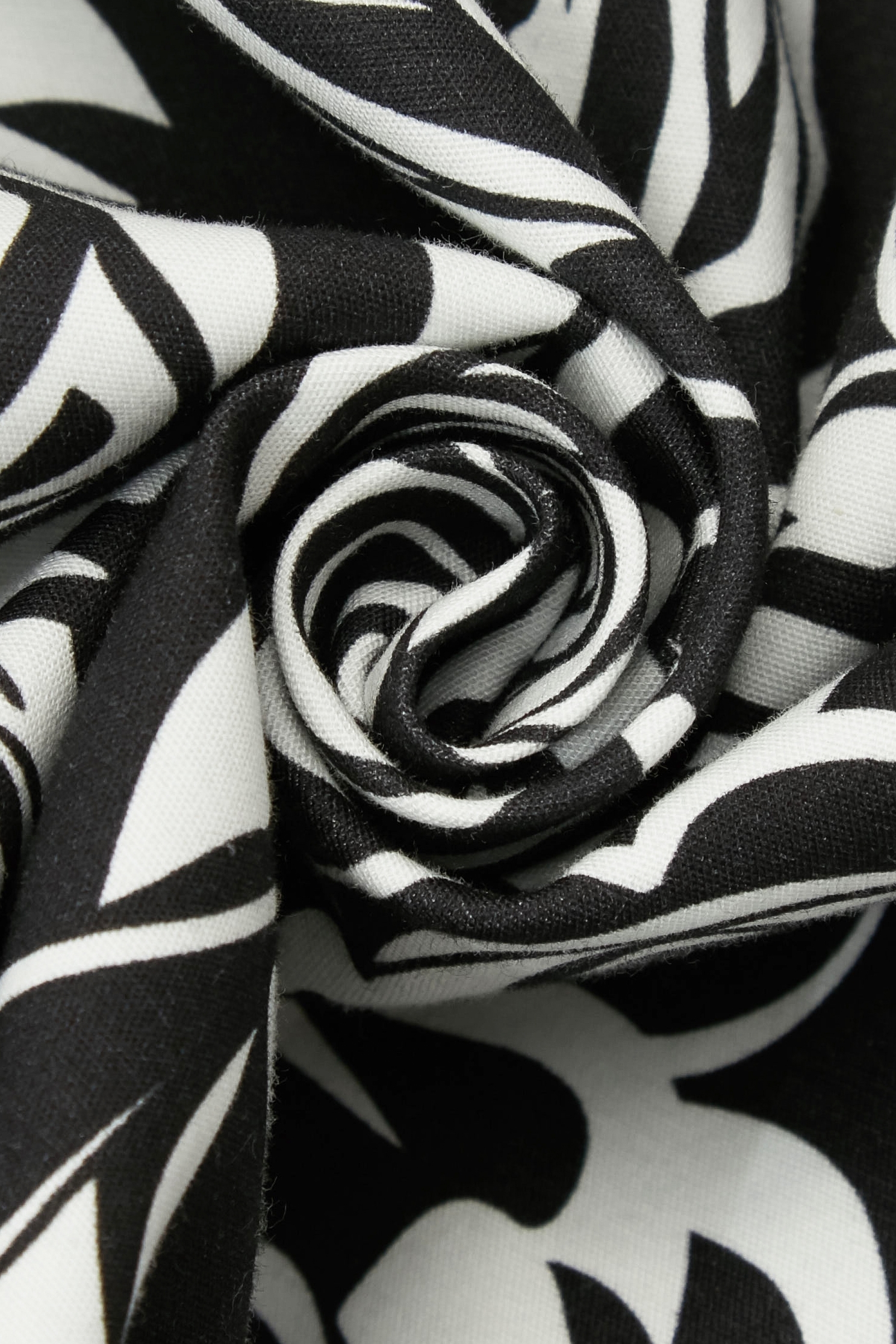 Rose Print Midi Pencil SkirtRose Print Midi Pencil Skirt,Season (SS) Look,Midi skirts