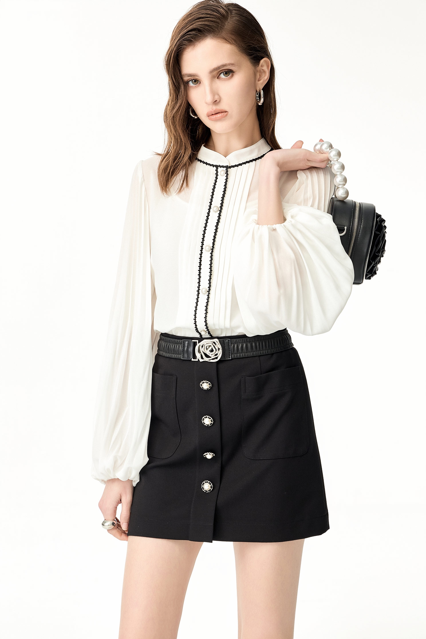 Patch Pocket Short SkirtPatch Pocket Short Skirt,Season (SS) Look,Mini skirts,Black skirts