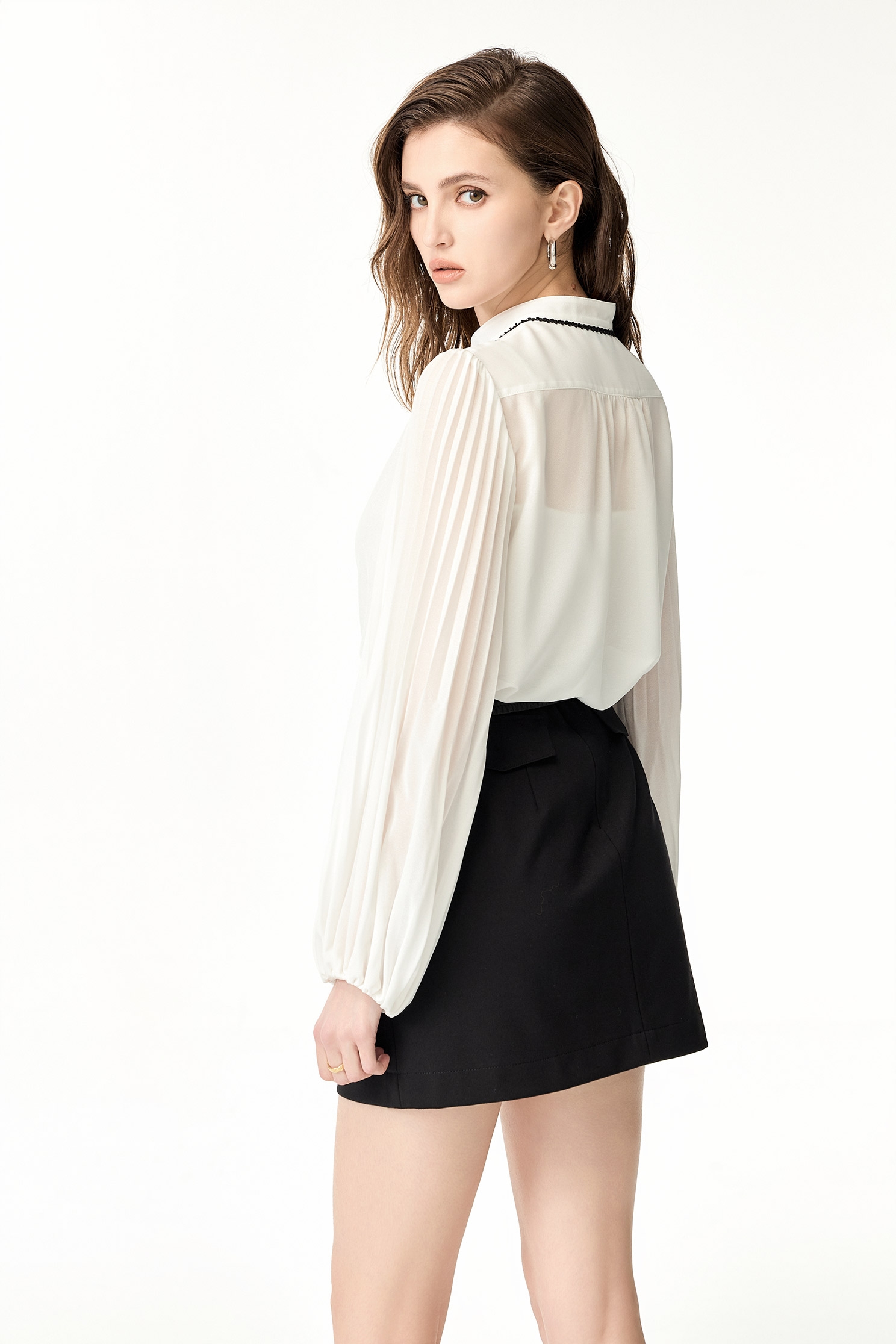 Patch Pocket Short SkirtPatch Pocket Short Skirt,Season (SS) Look,Mini skirts,Black skirts