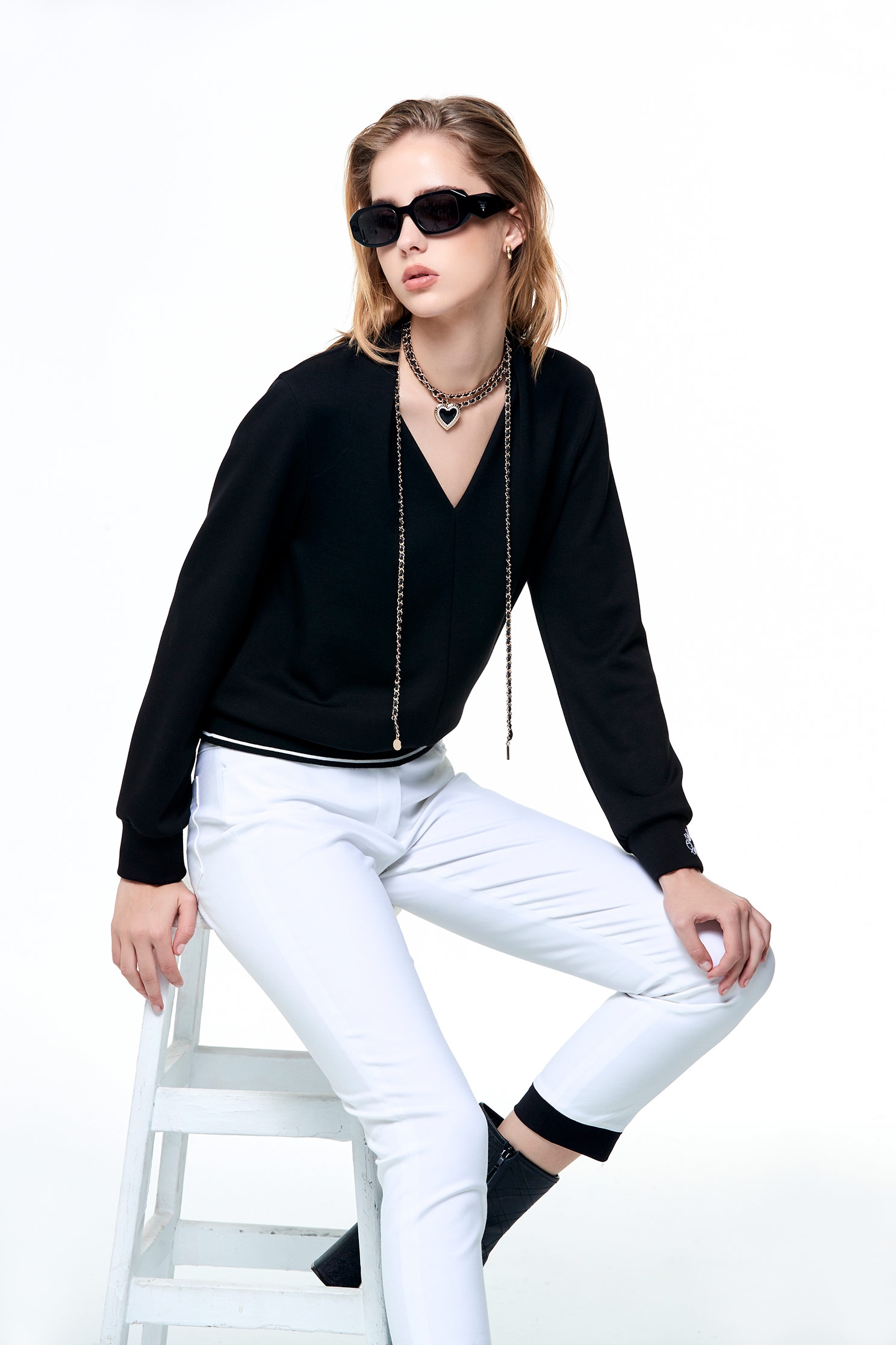 Slim Fit Smart Pants With Contrast HemSlim Fit Smart Pants With Contrast Hem,Season (AW) Look,Skinny pants,Skinny pants