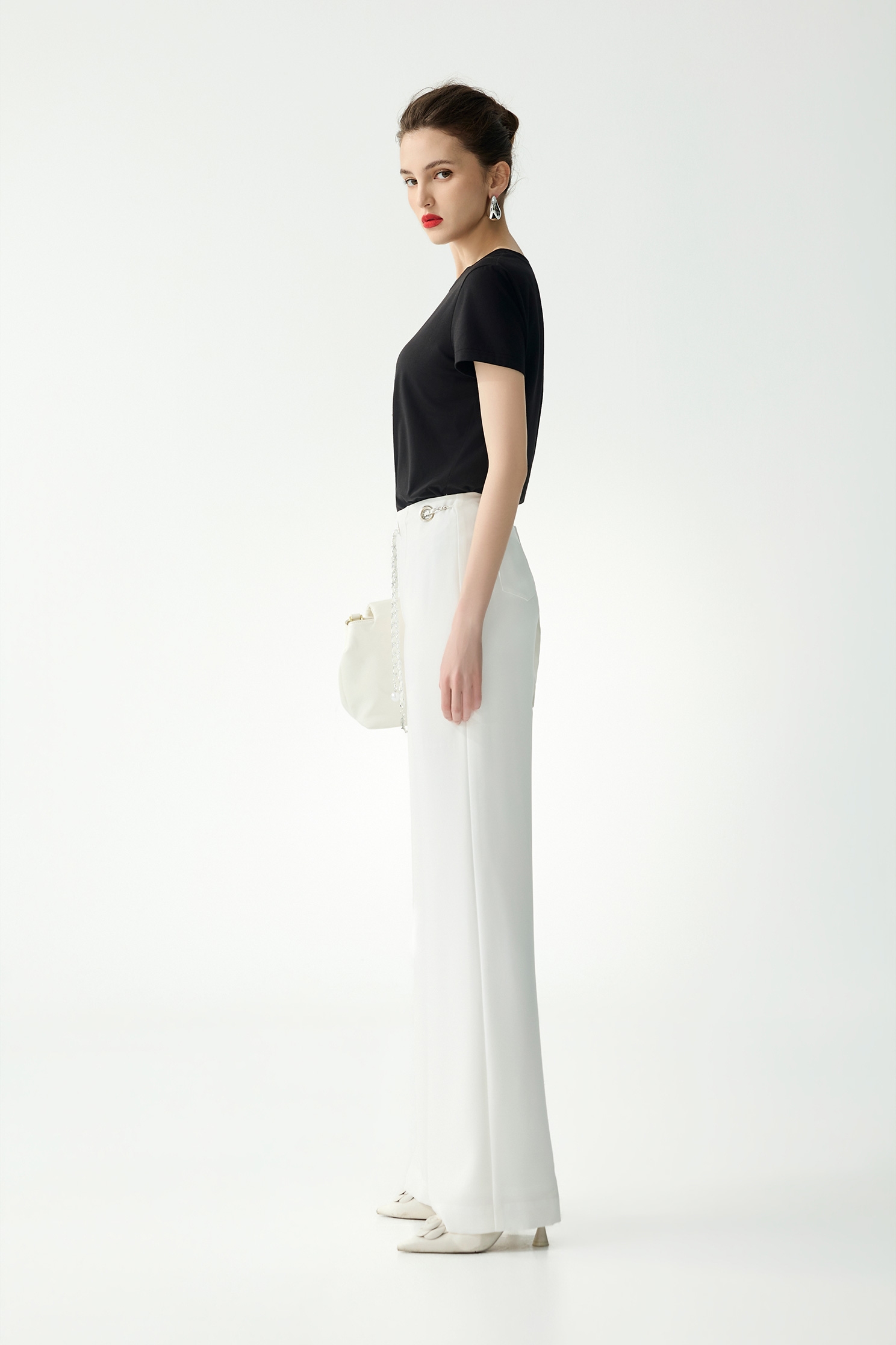 Braided Chain Belt White PantsBraided Chain Belt White Pants,Culottes,Season (SS) Look,White pants,pants